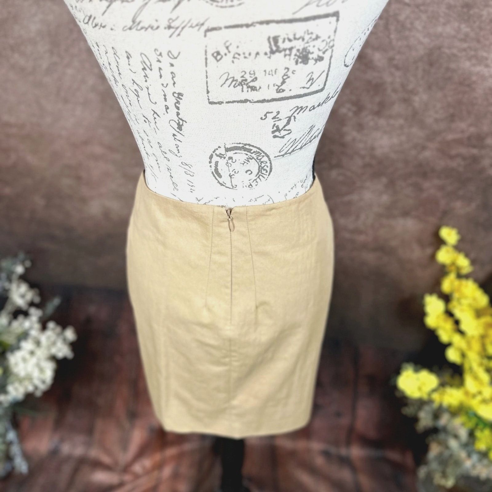 Cedric Charlier Cedric Charlier Knee Length Pencil Skirt Tan Size 8 Size M / US 6-8 / IT 42-44 - 7 Thumbnail