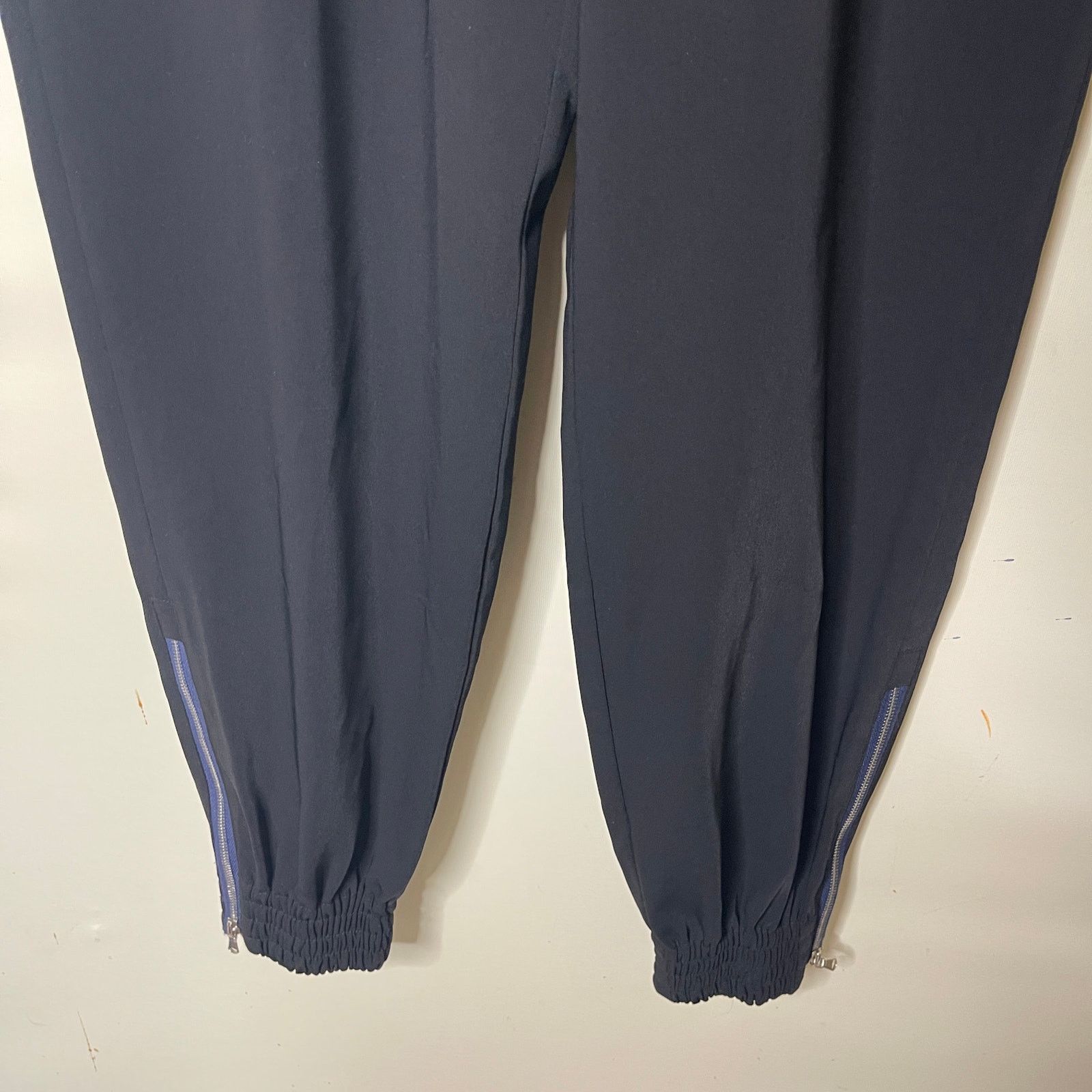 Sportmax Sportmax high waist zipper out jogger pants in black Sz 4 Size 27" / US 4 / IT 40 - 9 Thumbnail