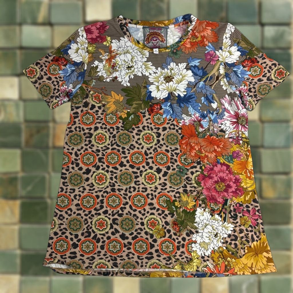 Johnny Was Johnny Was Taylor Leopard Favorite S/S Crew Neck Slim Tee Jersey T-Shirt Medium Women Multicolor Leopard Slim T-Shirt Womens Medium Size M / US 6-8 / IT 42-44 - 1 Thumbnail