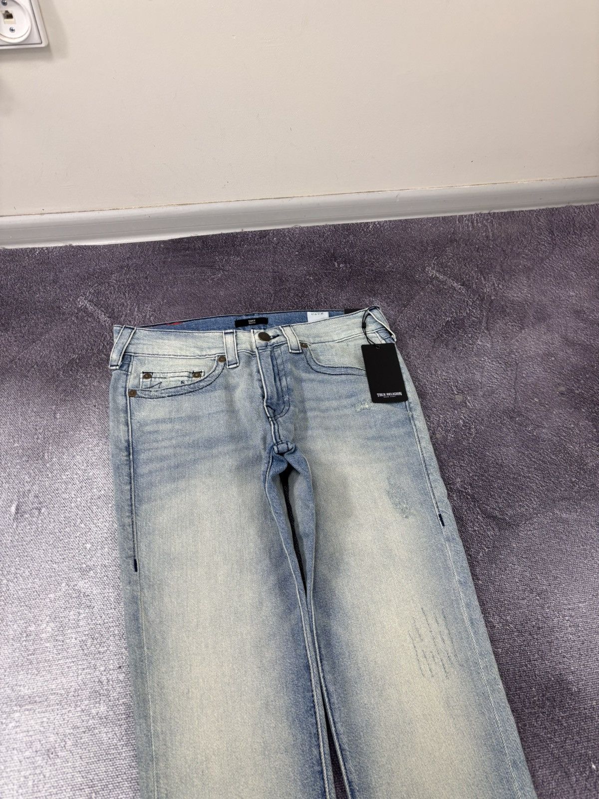 True Religion True Religion NWT Men’s Tony Skinny Light Blue Denim Jeans Size US 32 / EU 48 - 4 Thumbnail
