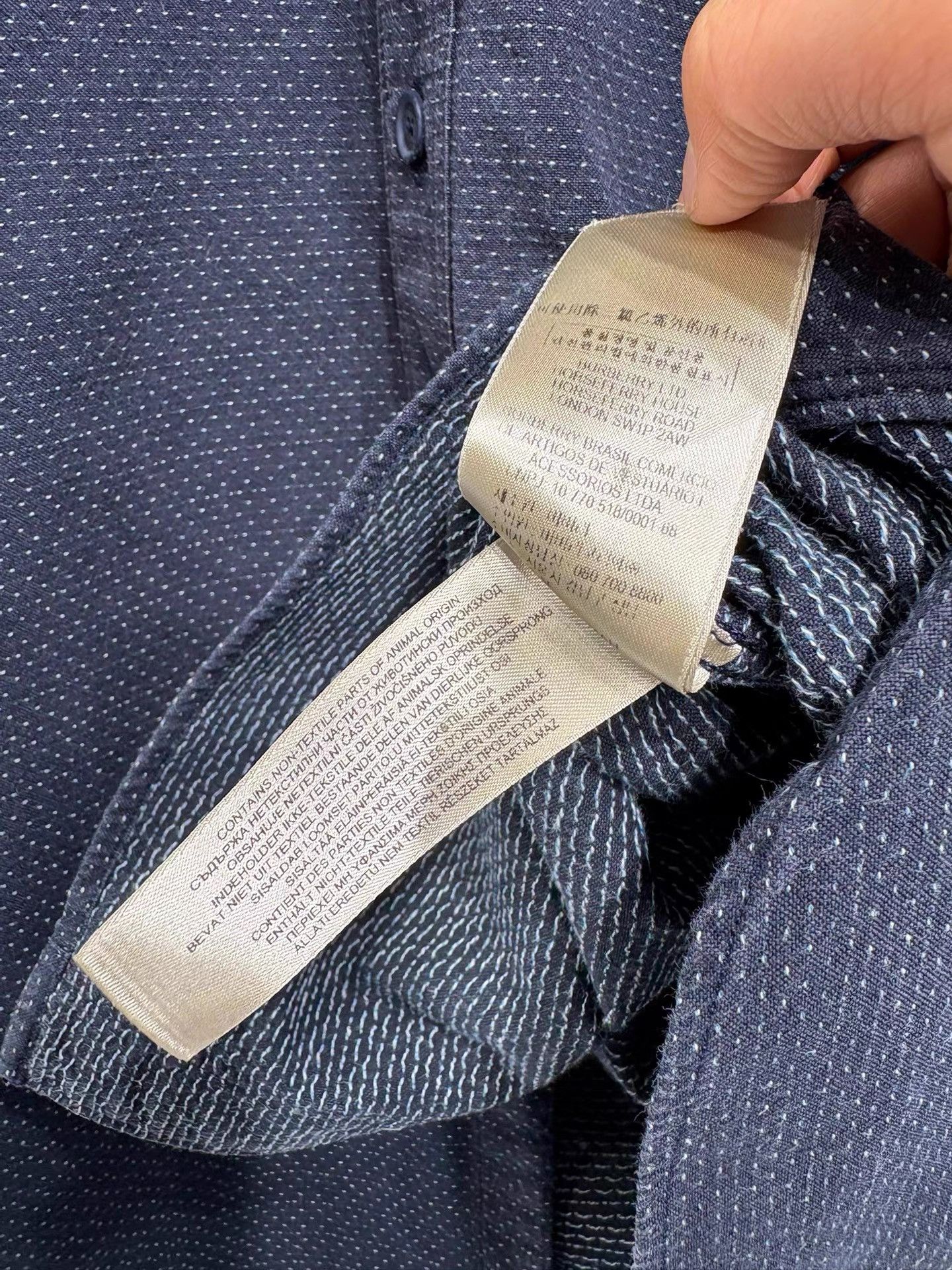 Burberry Burberry Men's Shirt K29 Size US M / EU 48-50 / 2 - 8 Thumbnail