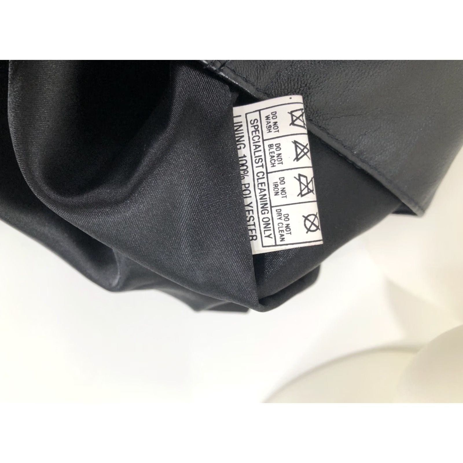 Vintage CAVENDER'S Leather Western Vest - M/L Black, Cowboy, Men, Vest, Cavender's, Leather, Western, 28 Pit to Pit, Excellent Size US L / EU 52-54 / 3 - 6 Thumbnail