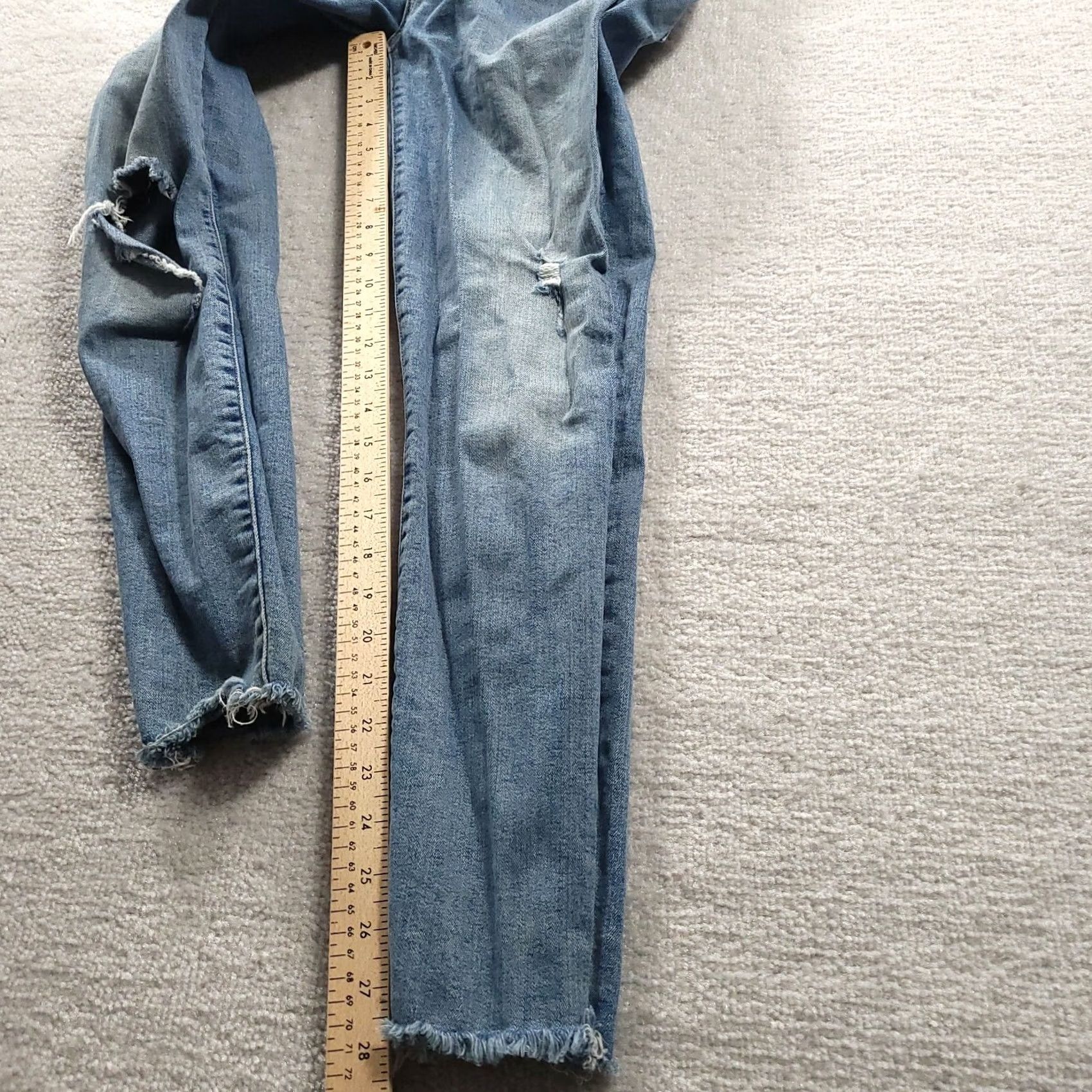 Lucky Brand Lucky Brand Skinny Jeans Womens 6 Ripped Frayed 26 x 28 Denim Blue 5-Pocket Regular Mens? Womens Size 28" / US 6 / IT 42 - 5 Thumbnail