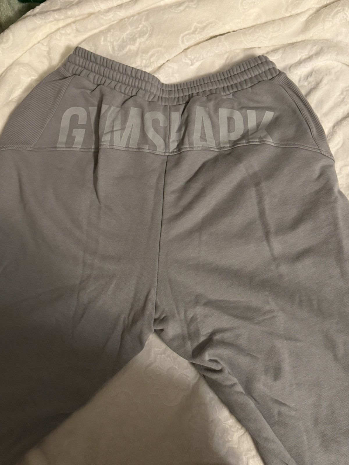 Gymshark Oversized Sweats (Cuffed) in Gray, Women's (Size 26)