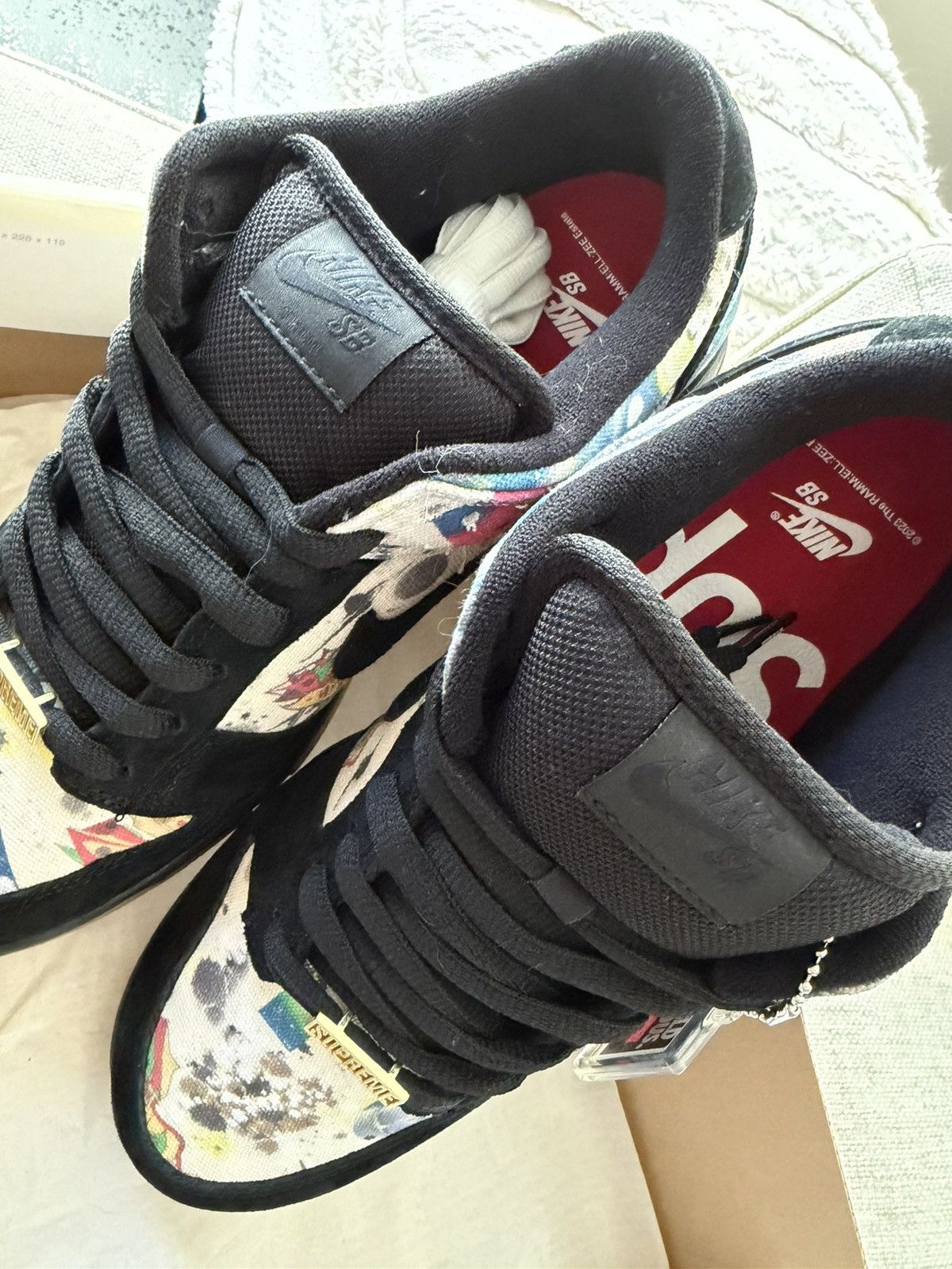 Nike × Supreme Supreme Nike SB Dunk Low “Rammellzee” Size 10.5 Size US 10.5 / EU 43-44 - 8 Thumbnail