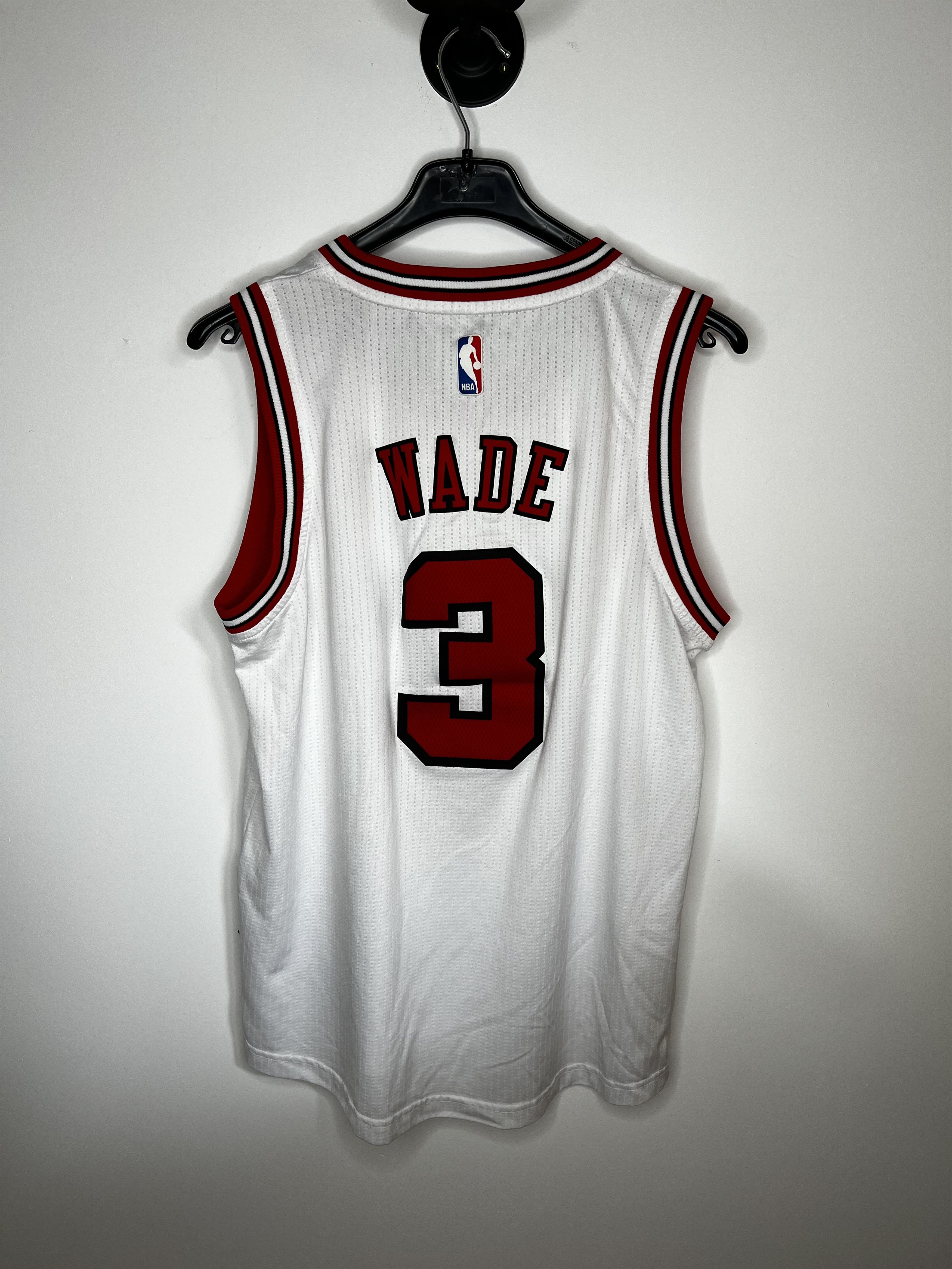 Adidas WADE #3 CHICAGO BULLS 2016 HOME NBA BASKETBALL JERSEY SHIRT Size US M / EU 48-50 / 2 - 2 Thumbnail