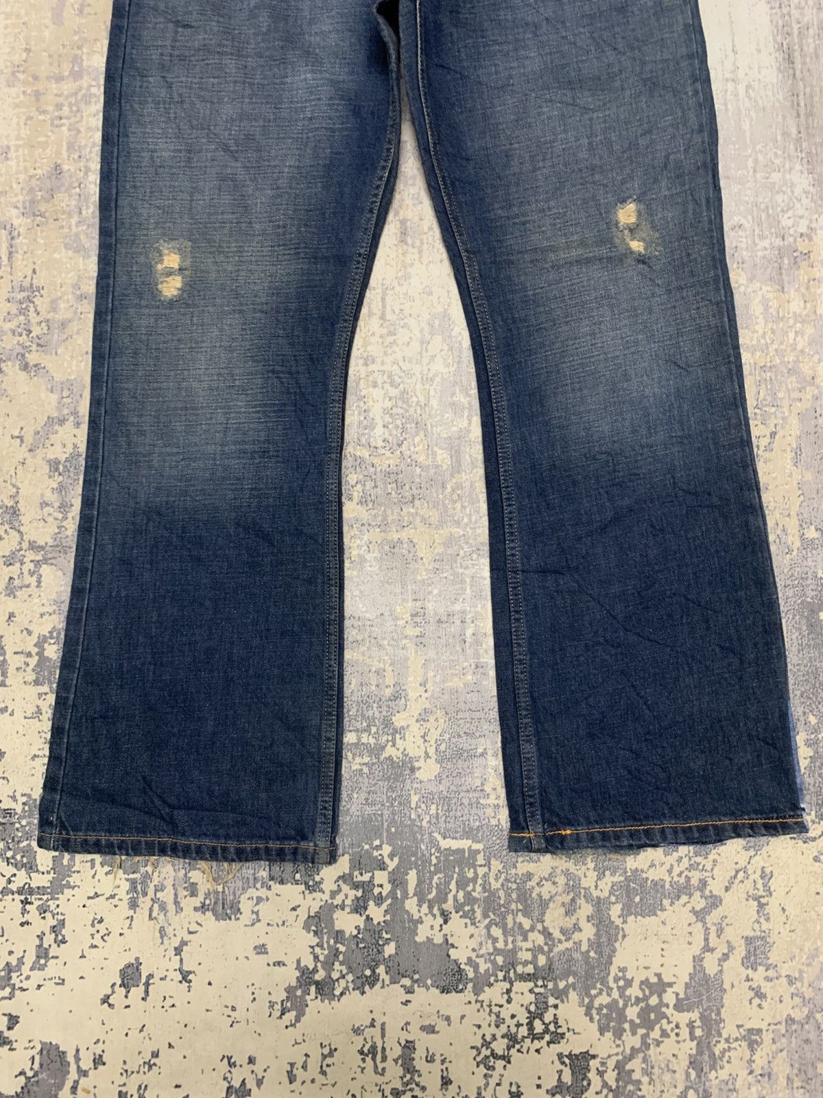 Levi's Vintage Levis 527 Bootcut Distressed Jeans 35x31 Size US 35 - 3 Thumbnail
