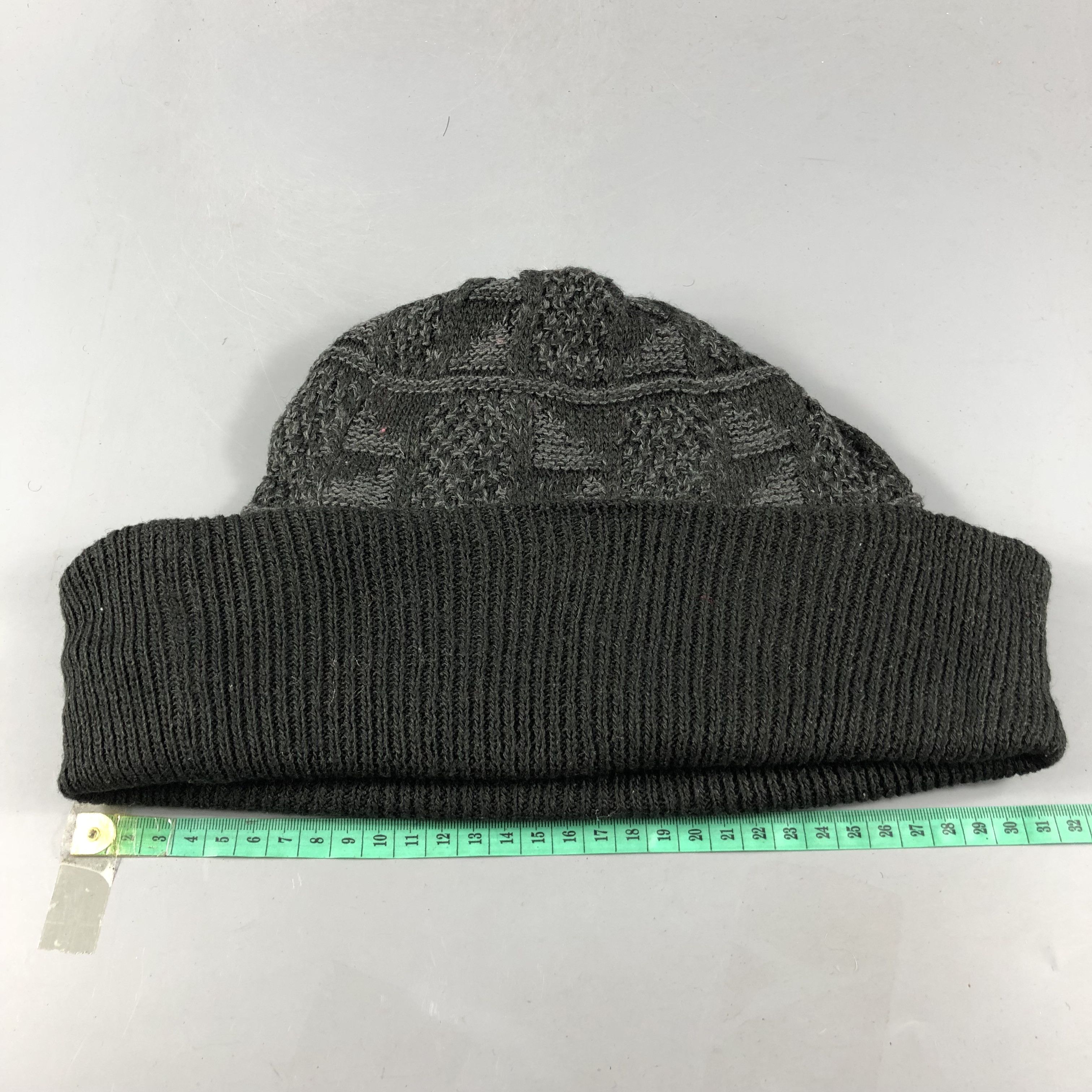 Japanese Brand Oversized Slouchy Knit Beanie Snowcap Snow Hat B719 Size ONE SIZE - 3 Thumbnail