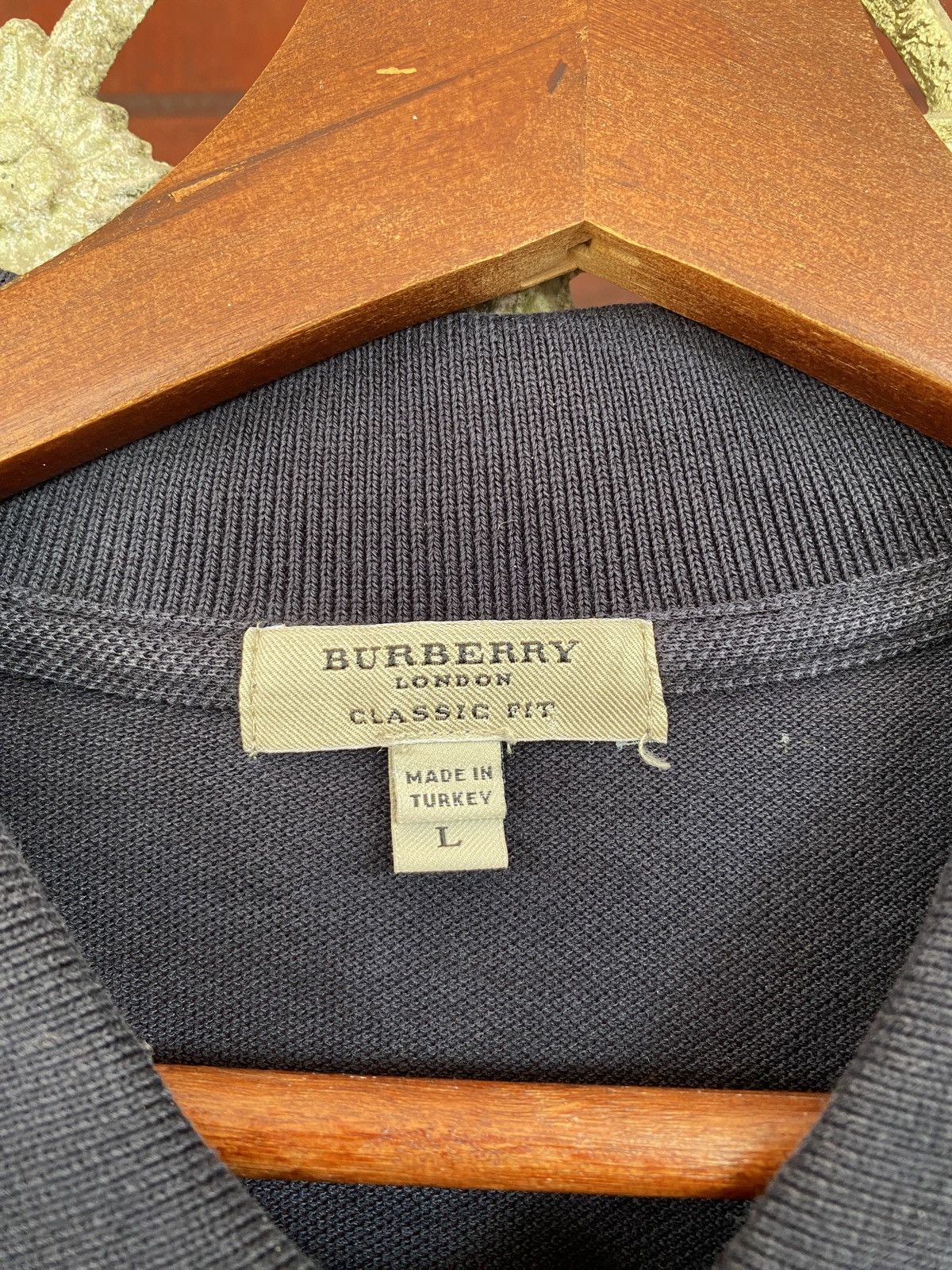 Burberry Burberry Polo Shirt x Vintage Size US L / EU 52-54 / 3 - 9 Thumbnail