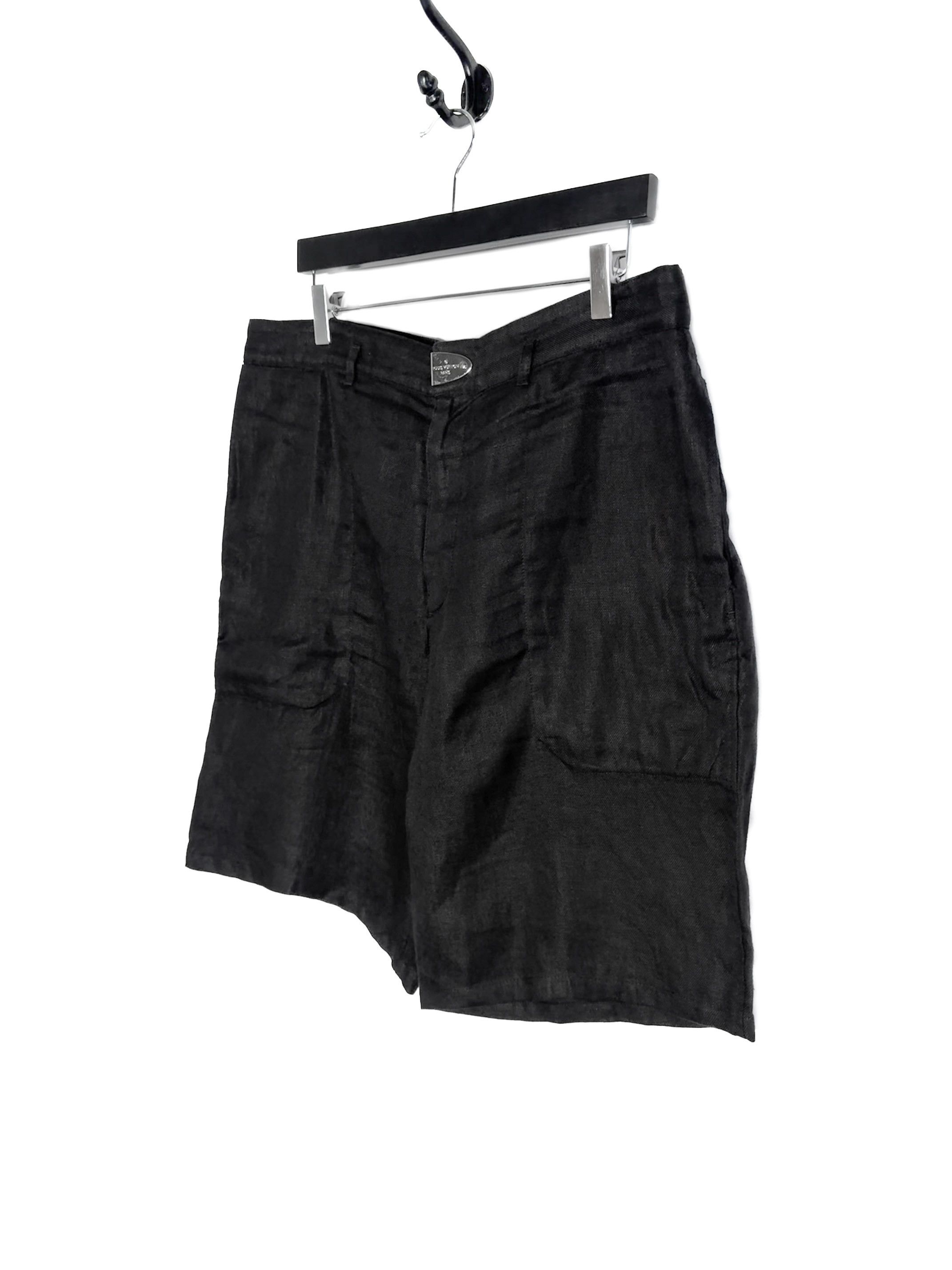 Louis Vuitton Louis Vuitton Black Silver Buckle Linen Shorts Size US 36 / EU 52 - 2 Thumbnail