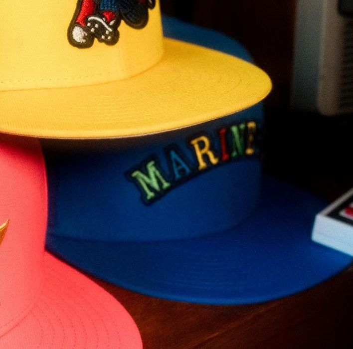 New Era Size 7 1/4 Hat Club Exclusive Seattle Mariners Level Up Pack