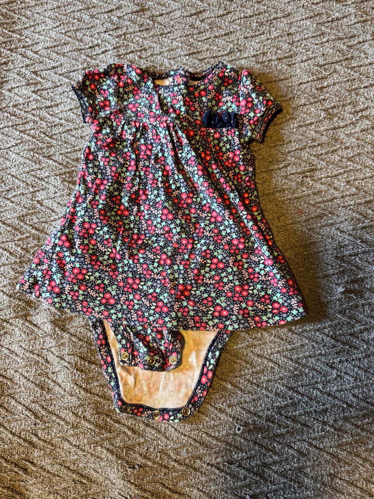 Designer 6-9 Month Floral Dress Onesie Size ONE SIZE - 1 Thumbnail