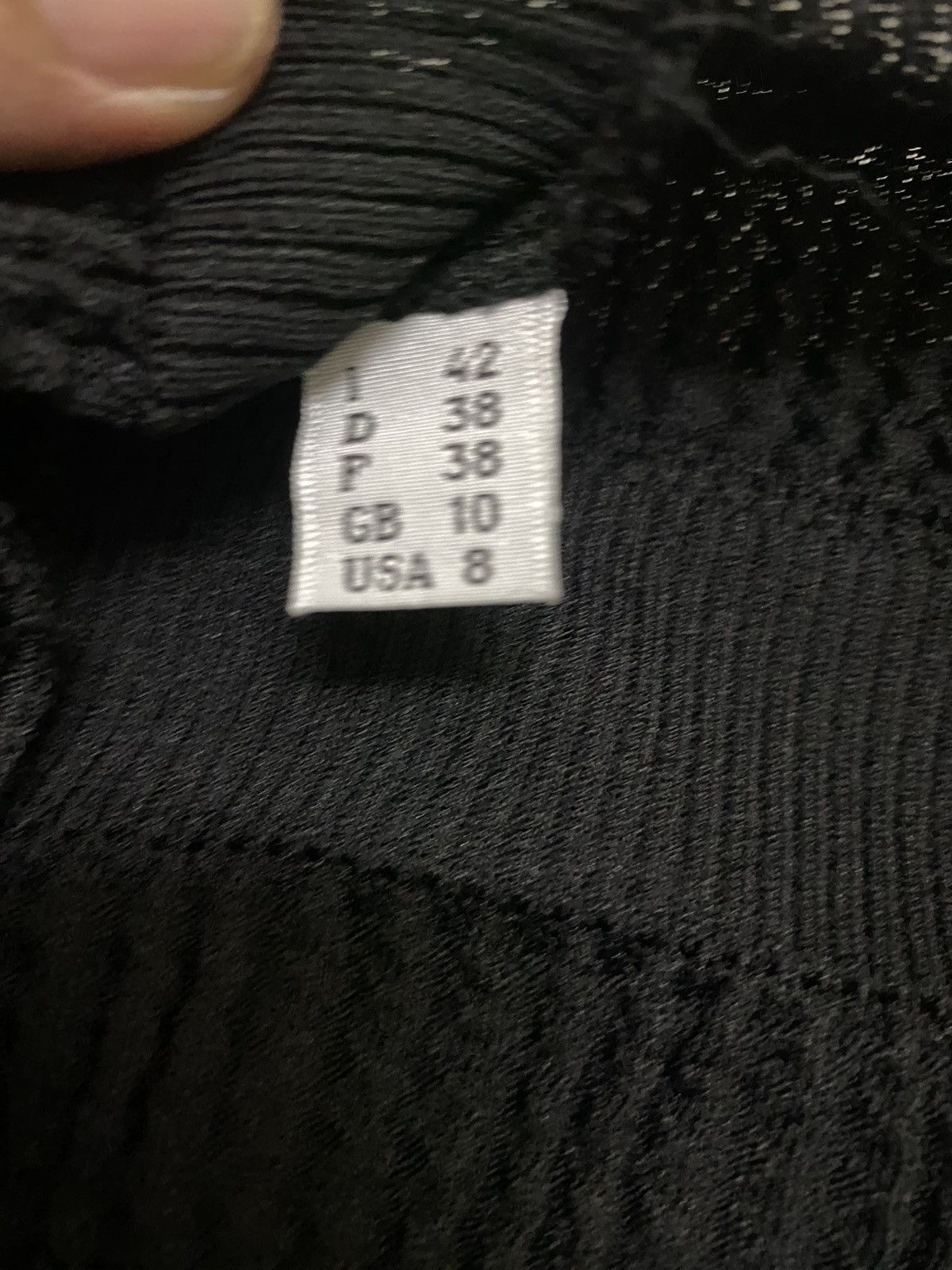 Boutique Moschino Boutique Moschino Ruffle Layer Knit Sweater Size S / US 4 / IT 40 - 8 Thumbnail