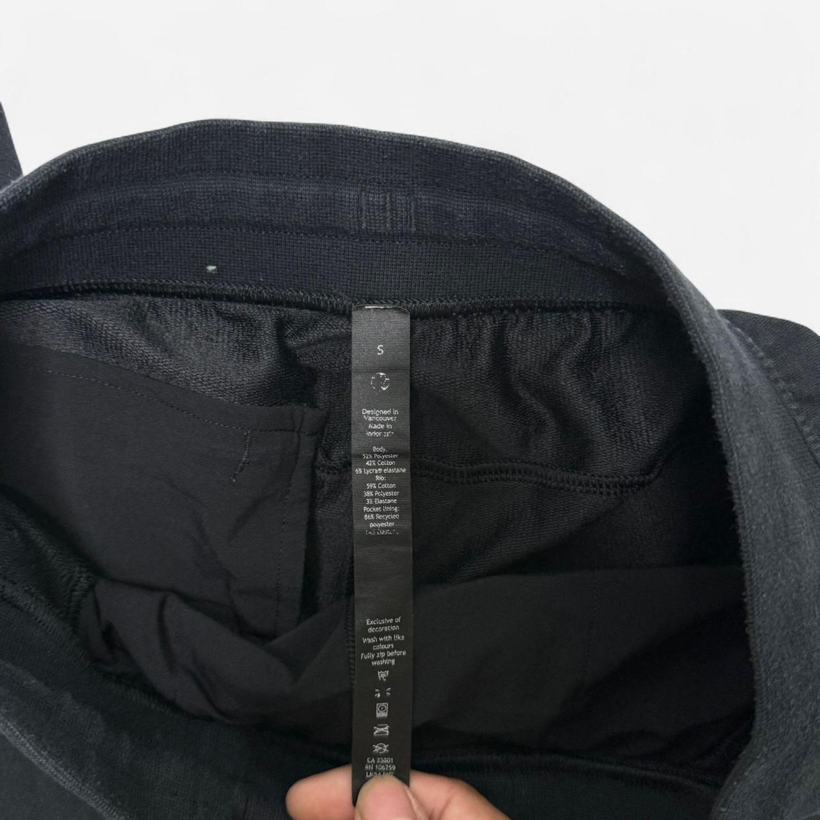 Lululemon Lululemon Mens Small Black Jogger Sweatpants Tapered Size US 29 - 3 Thumbnail
