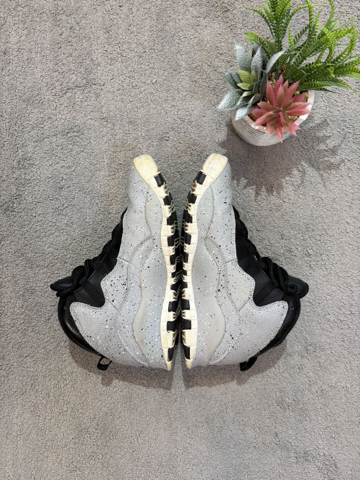 Jordan Brand Nike Air Jordan X 10 Retro Cement 2018 310805-062 Men's Shoe Size US 5.5 / EU 38 - 6 Thumbnail