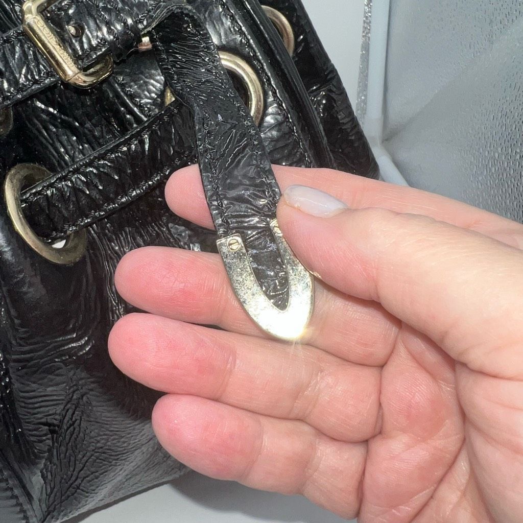 Jimmy Choo JIMMY CHOO RAMONA BLACK PATENT LEATHER CRINKLE SHOPPING HAND Size ONE SIZE - 4 Thumbnail