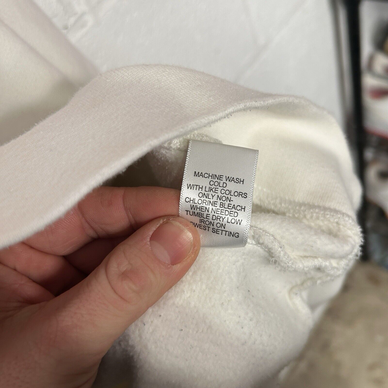 Fear of God Fear of God Essentials 3M Logo Pullover Hoodie “White” FW19 Size US S / EU 44-46 / 1 - 9 Thumbnail