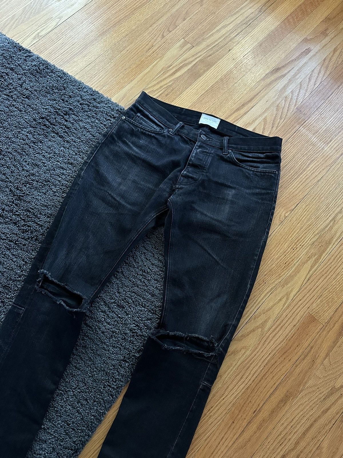 Fear of God Fear of god fourth collection distressed jeans Size US 31 - 2 Thumbnail