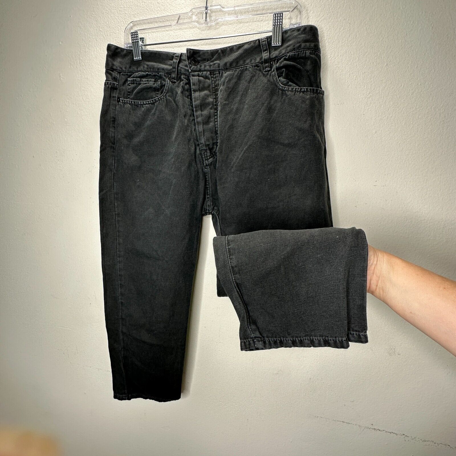 Nili Lotan Nili Lotan Black Drop Crotch Button Front Crop Denim Jeans 6 Size 28" / US 6 / IT 42 - 3 Thumbnail