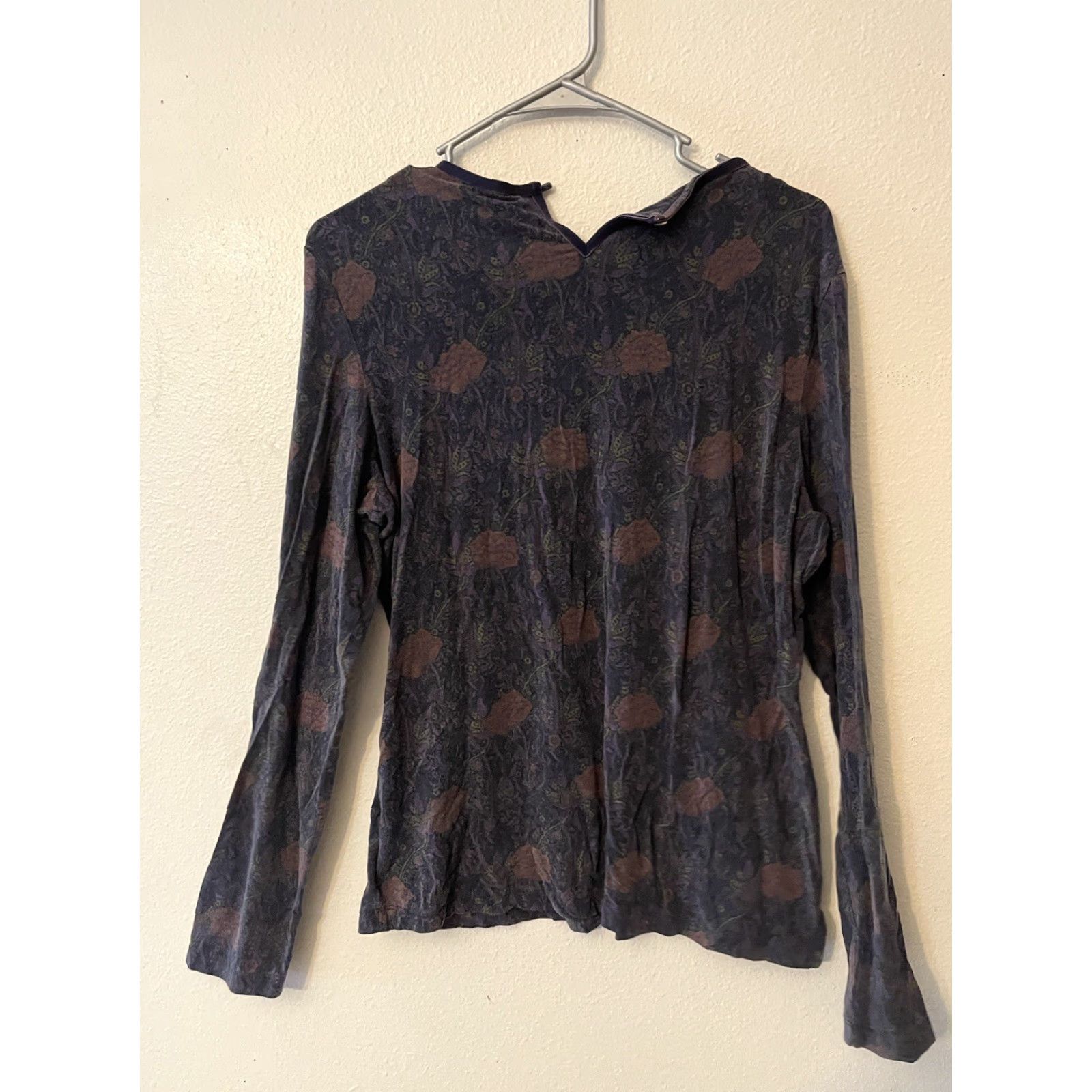 Eddie Bauer Eddie Bauer Long Sleeve Womens L Purple Floral with Velvety Trim"} Size L / US 10 / IT 46 - 3 Thumbnail