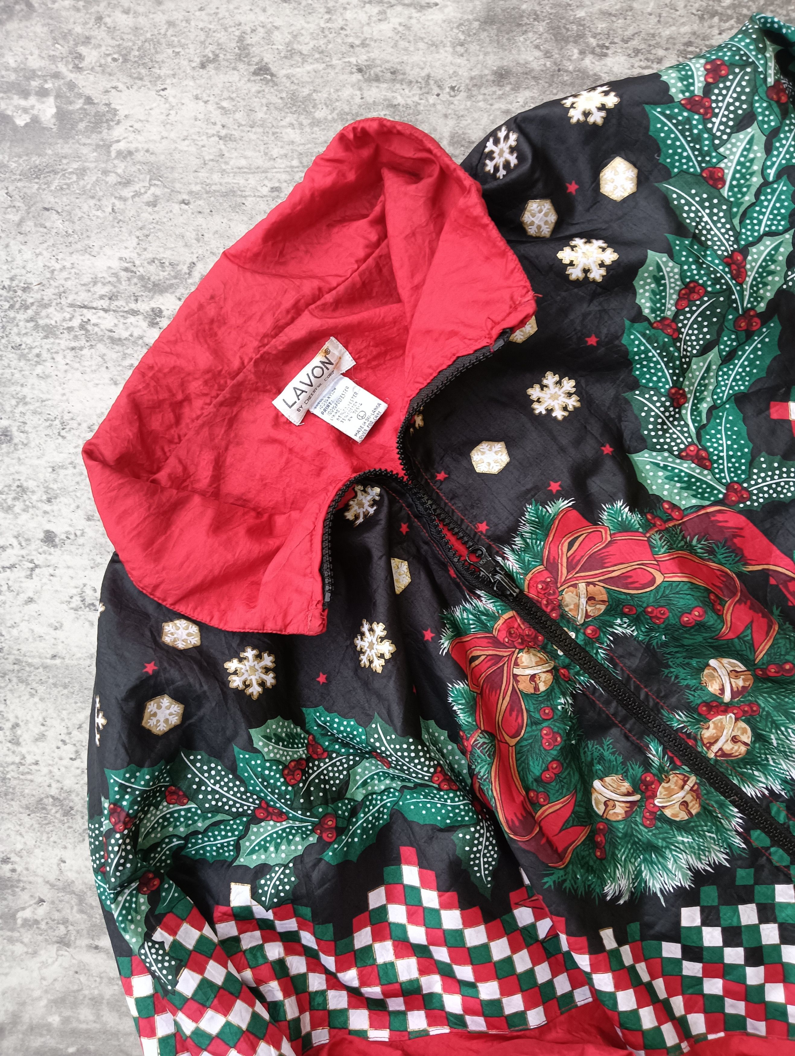 Vintage Vintage Christmas Windbreaker Jacket Size US XL / EU 56 / 4 - 2 Thumbnail