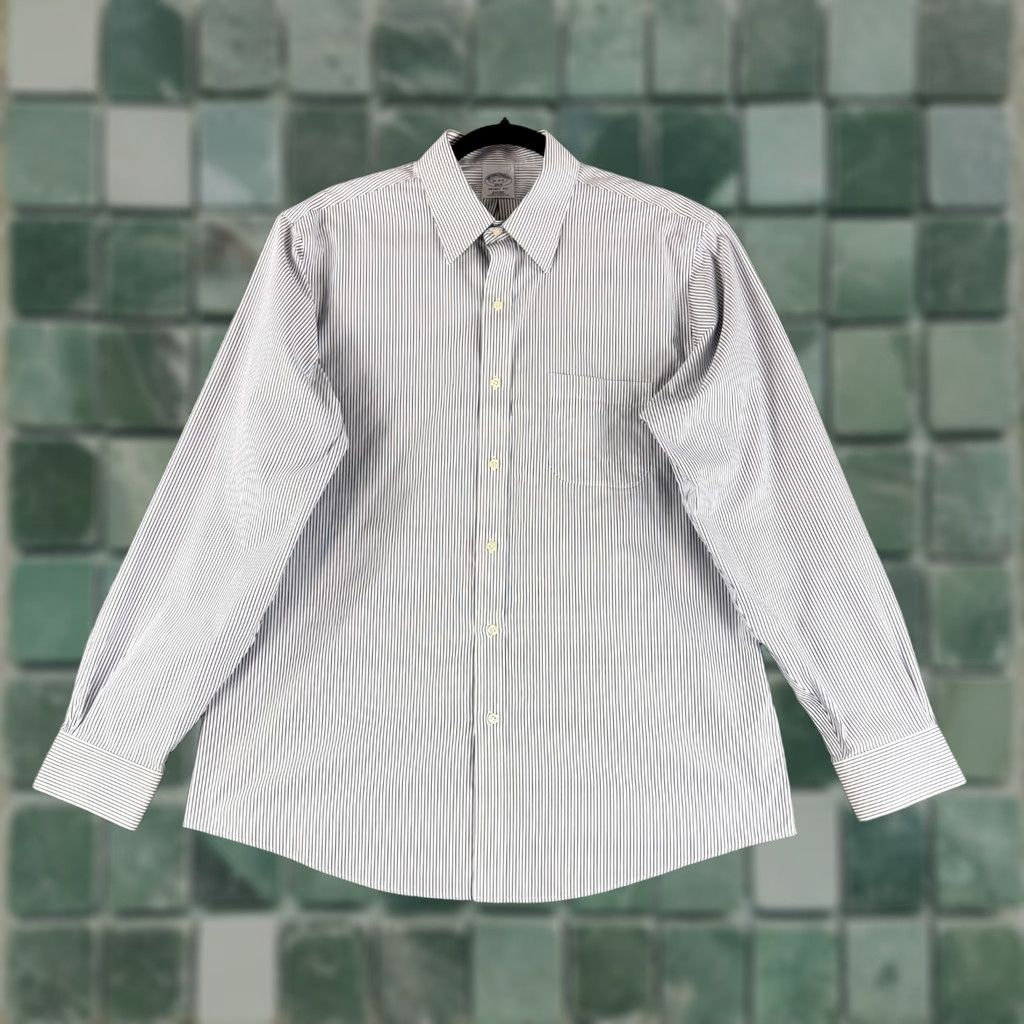 Brooks Brothers Brooks Brothers 1818 Button-Up Dress Shirt Mens Large Blue White Stripe Regent Shirt Size 42R - 1 Thumbnail