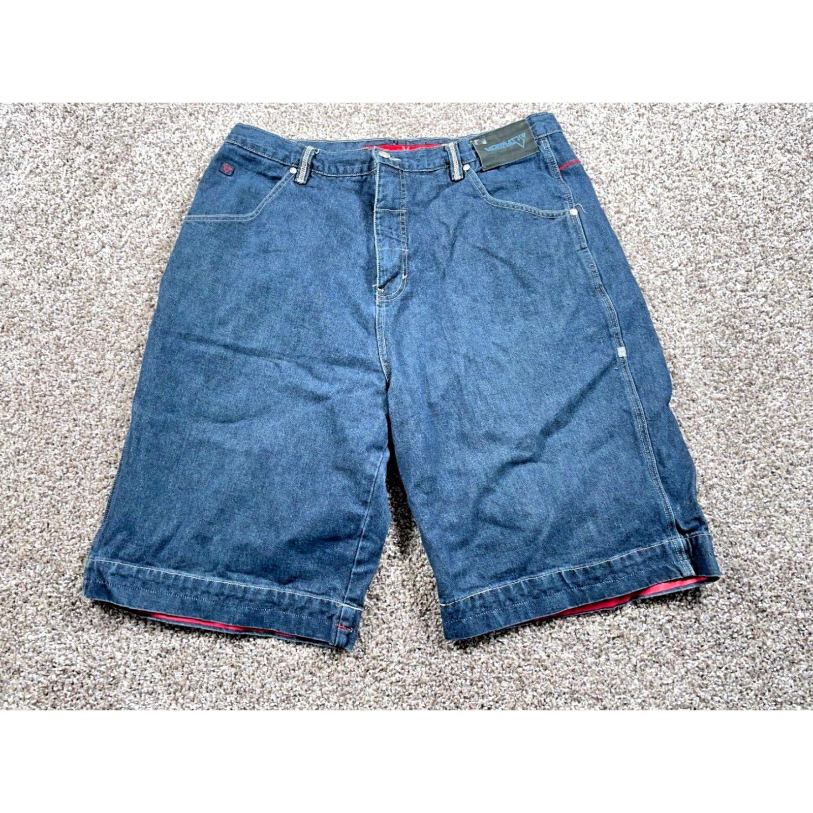 Vintage VINTAGE Men's Baggy Fit Jean Shorts 38 x 13 Blue Denim Embroidered Hip Hop Retro 2000s Size US 38 / EU 54 - 2 Thumbnail