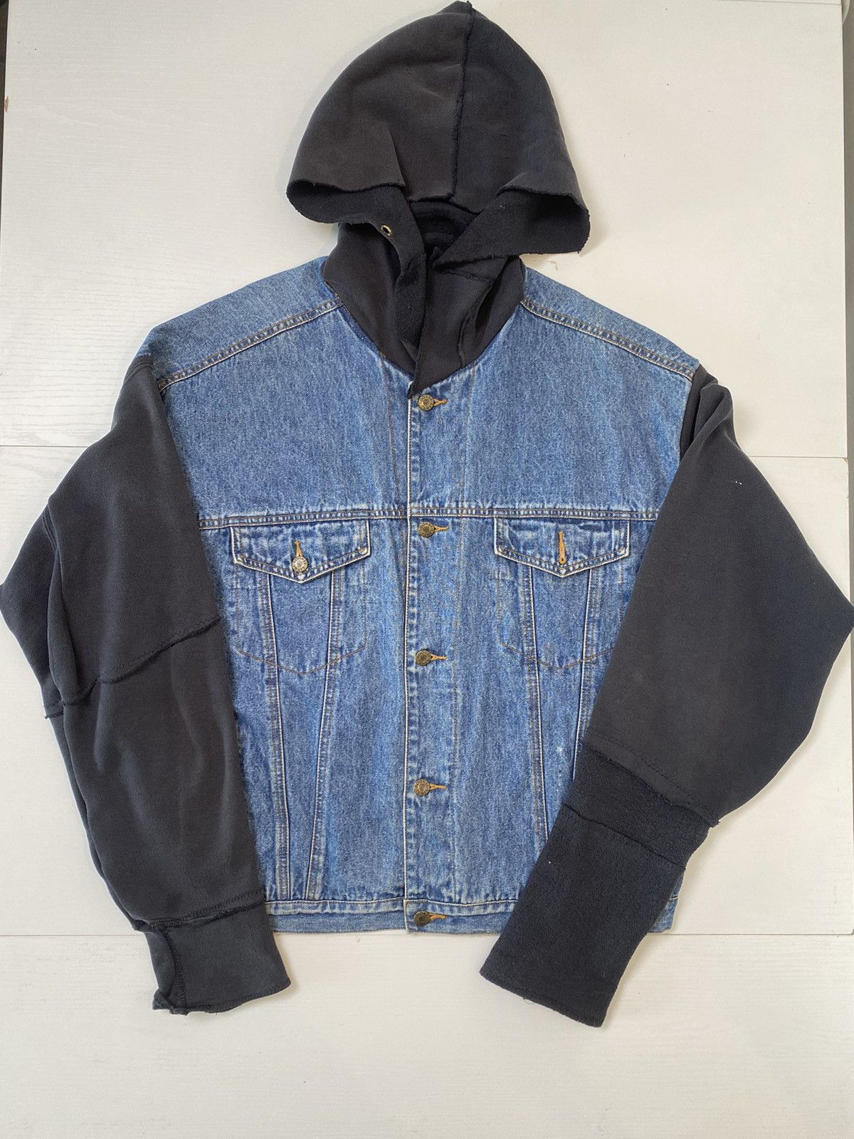 Other Looney Tones sweatshirt jacket, L, blue/black denim, used Size US L / EU 52-54 / 3 - 1 Thumbnail