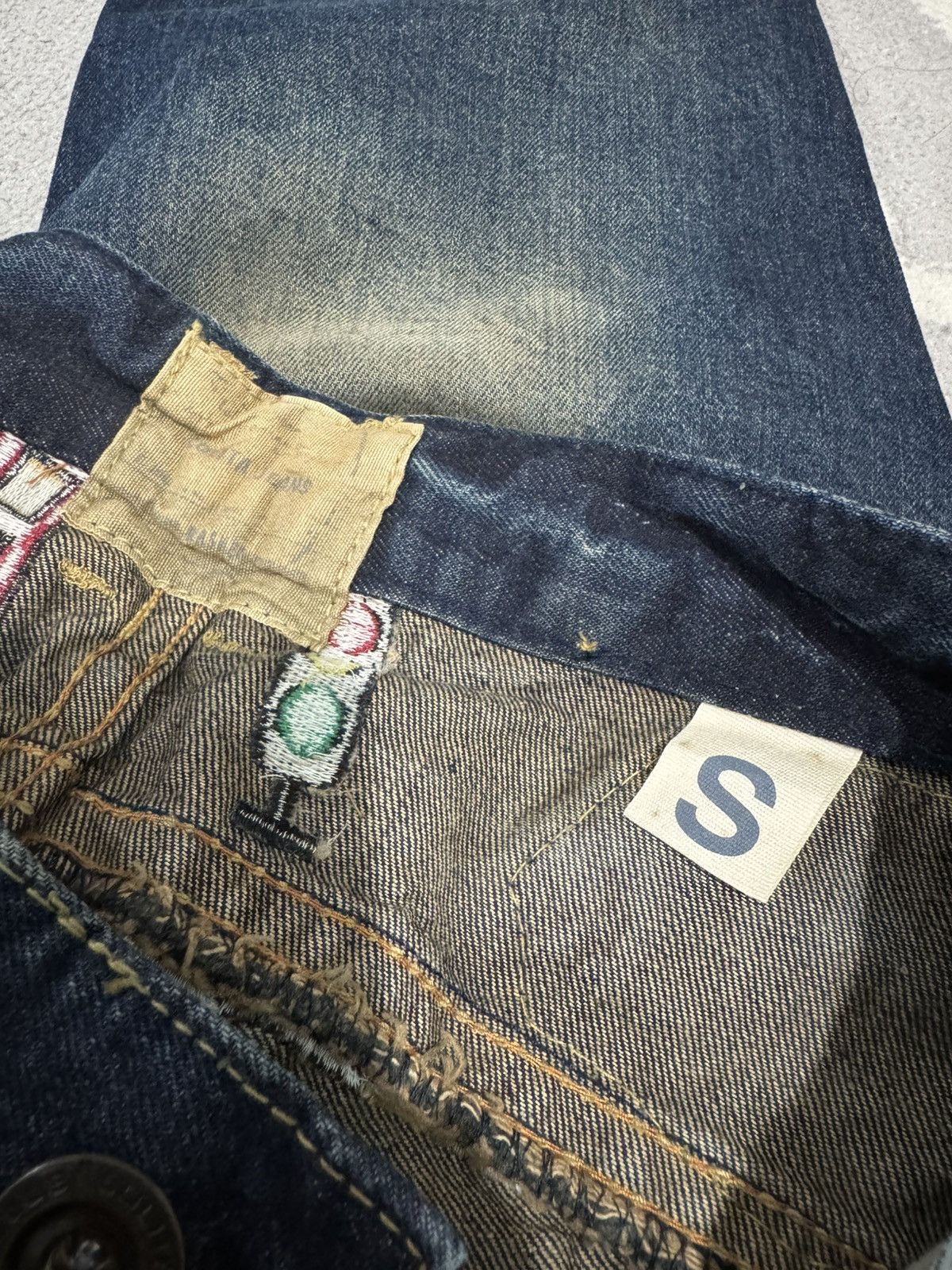 If Six Was Nine × Japanese Brand Yoshitomo Nara Lolita Skinny Jeans Embroidery Damage Flare Size US 30 / EU 46 - 15 Thumbnail