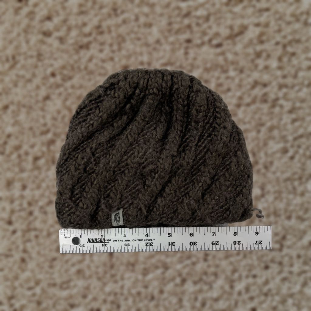 The North Face The North Face Beanie Hat Womens One Size Gray Knit Polyester Lined Beanie Knit Outdoor Logo 90s Fall Winter Mens Womens Girls Boys Size ONE SIZE - 1 Thumbnail