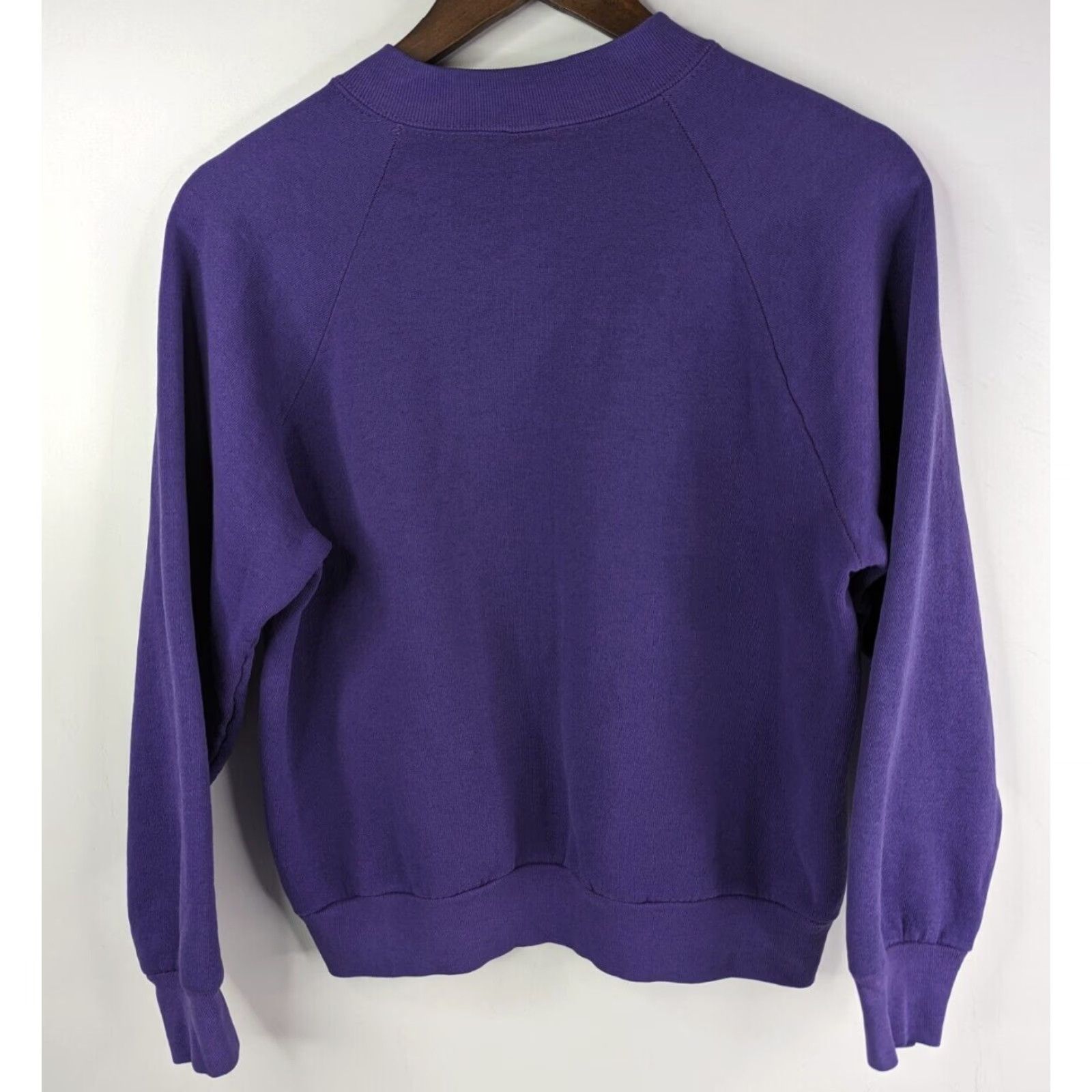 Fruit Of The Loom VINTAGE Fruit of the Loom Raglan Crewneck Sweatshirt Womens M Purple 90s Knit Cotton Blend Solid Long Sleeve Crew Neck Pullover Activewear Size M / US 6-8 / IT 42-44 - 4 Thumbnail