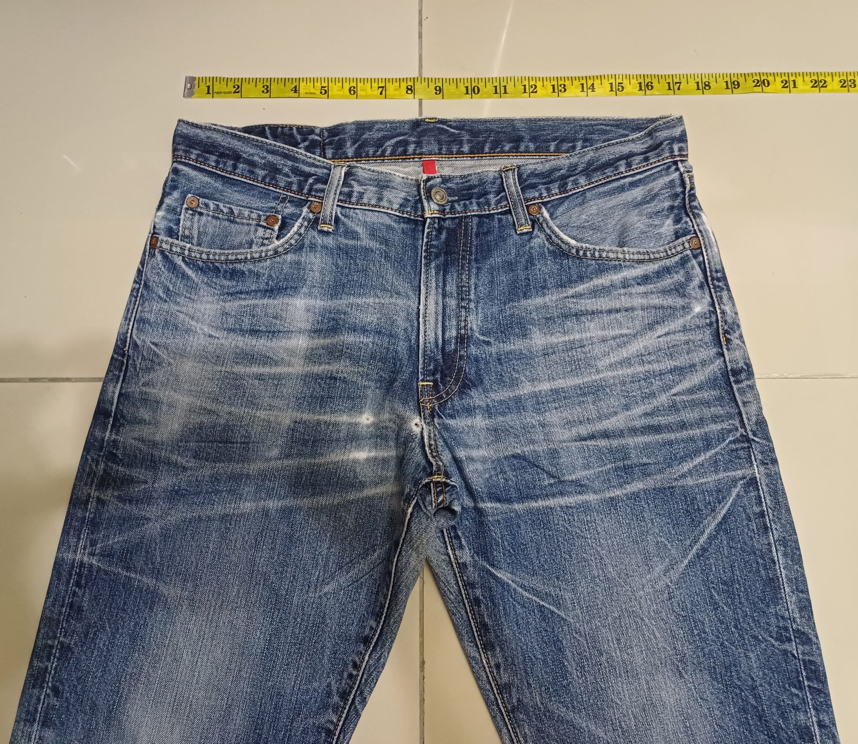 Japanese Brand × Uniqlo S002 Vintage Uniqlo Nice Faded Patina Distressed Jeans Size US 33 - 2 Thumbnail