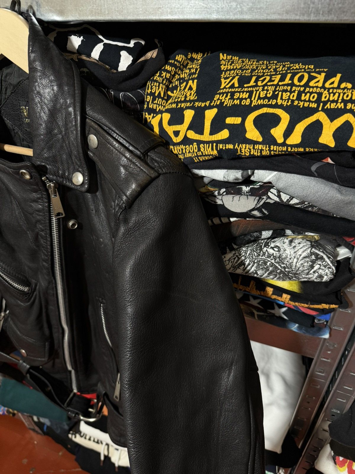 Vintage Vintage 80’s Crazy Painted Wolf Art Leather Biker Jacket Y2K Size US S / EU 44-46 / 1 - 15 Thumbnail