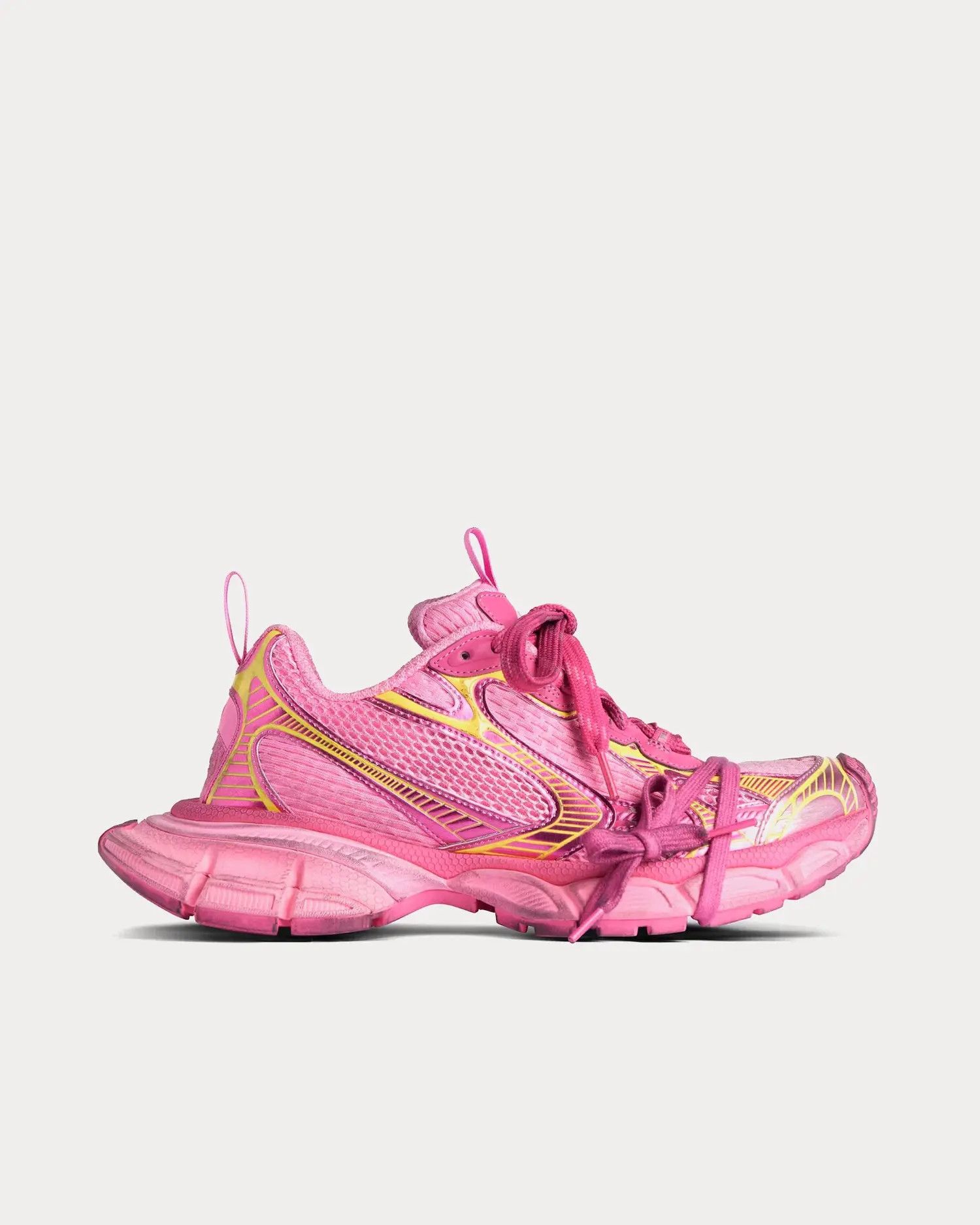 Balenciaga o1s1wg110426 3XL Sneakers in Pink Size US 11 / IT 41 - 1 Thumbnail