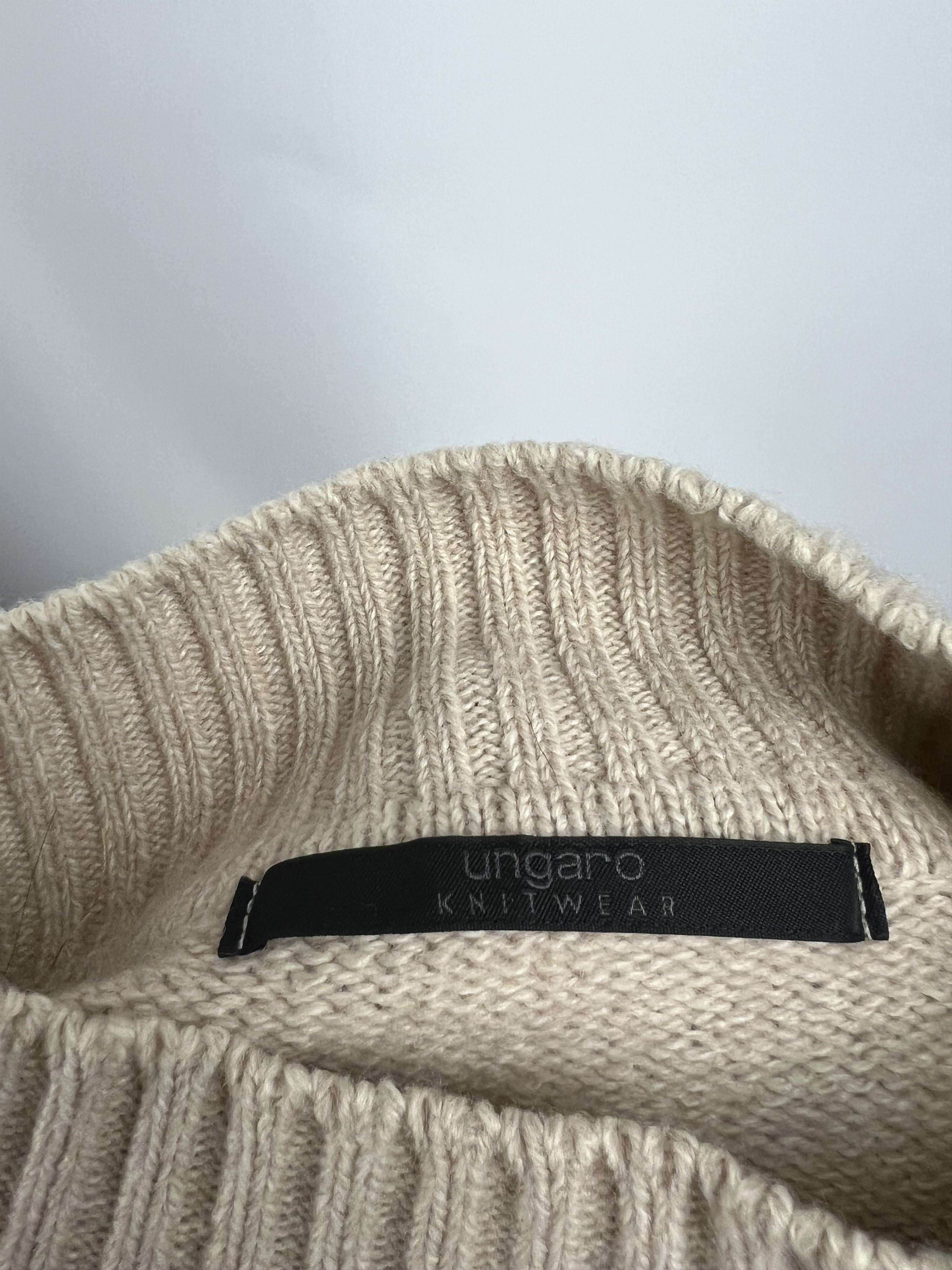 Emanuel Ungaro Emanuel Ungaro Rare Vintage Wool Sweater Size 52 Size US L / EU 52-54 / 3 - 10 Thumbnail