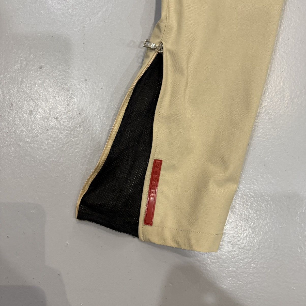 Prada Prada Beige Red Tab Chinos/Pant Size US 28 / EU 44 - 5 Thumbnail
