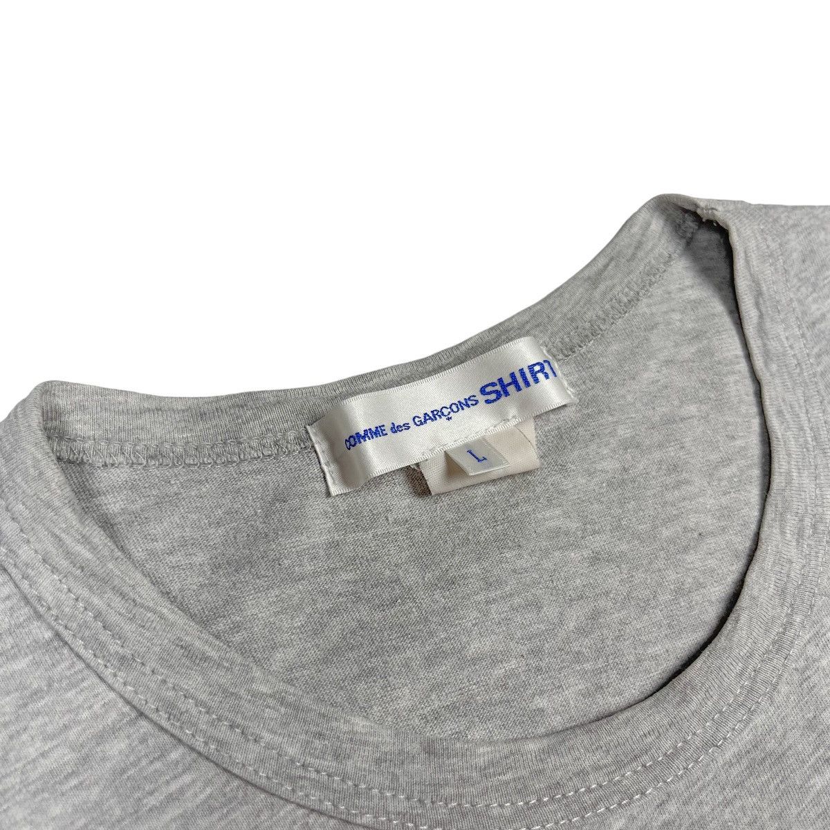 Comme des Garcons Comme Des Garçons Text Logo T-Shirt Size US L / EU 52-54 / 3 - 4 Thumbnail