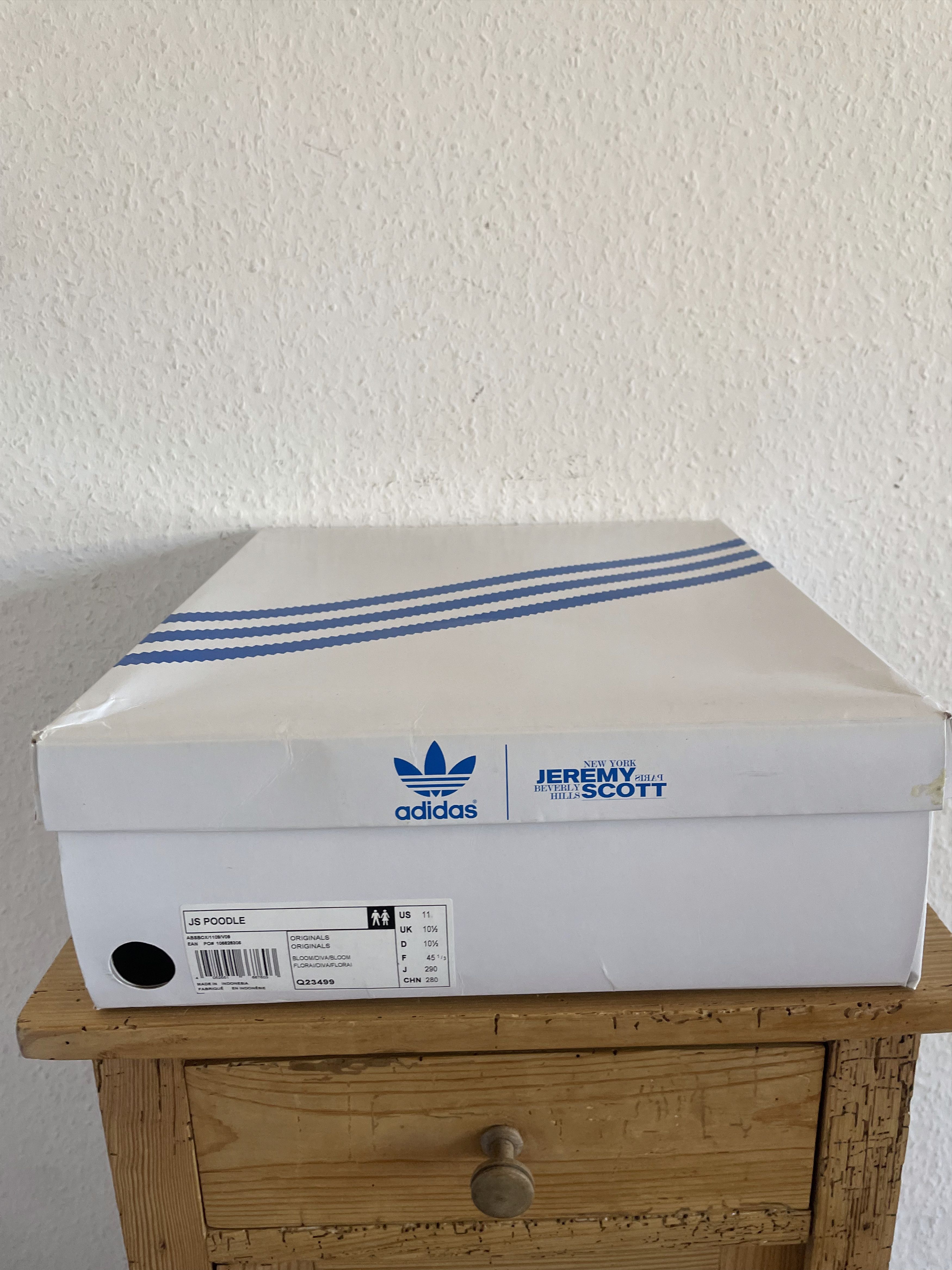 Adidas × Jeremy Scott JS Poodle Pink Fur Sneaker Size US 11 / EU 44 - 19 Thumbnail