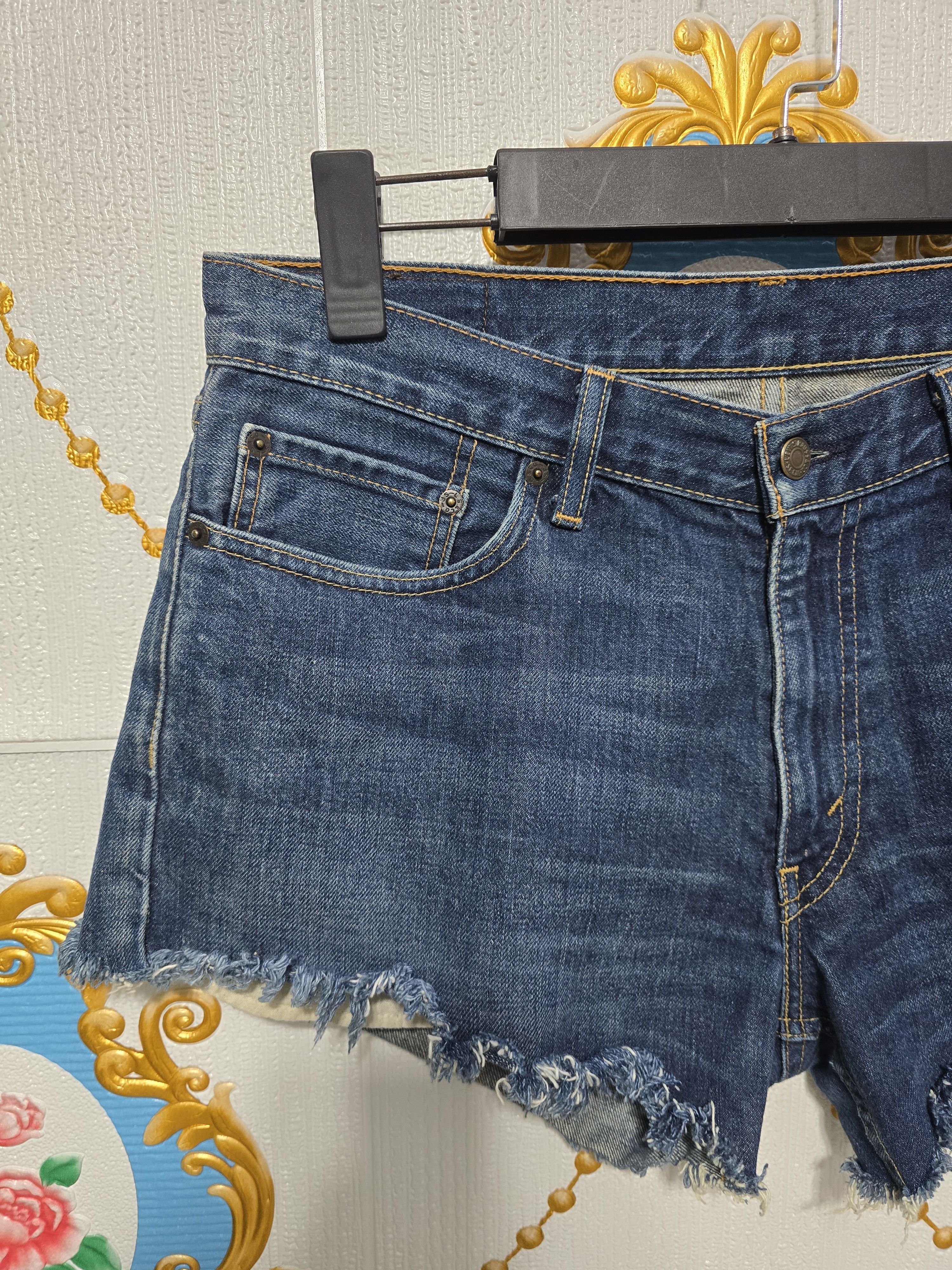 Levi's Vintage Clothing Vintage Levi's 501 Cut Offs.MADE IN USA Size 34" / US 12 / IT 48 - 3 Thumbnail