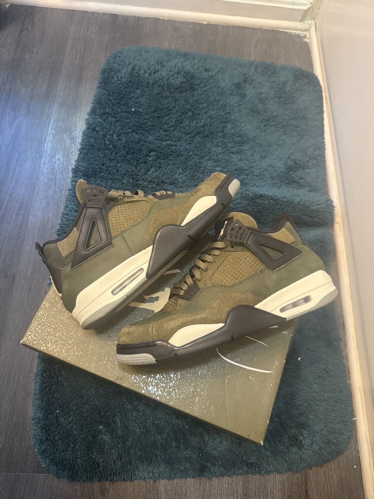 Jordan Brand Jordan 4 “Craft Olive” Size US 13 / EU 46 - 2 Thumbnail