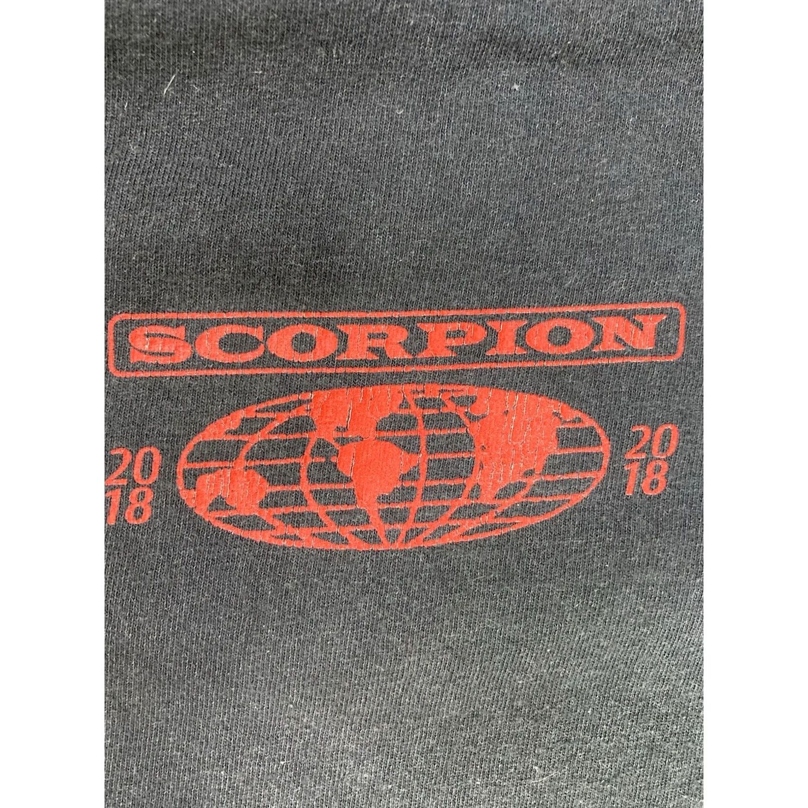 Vintage VINTAGE Drake Scorpion Graphic T-shirt Women Medium Black Short Sleeve Crew Neck Pullover Casual Music Merch Size M / US 6-8 / IT 42-44 - 4 Thumbnail