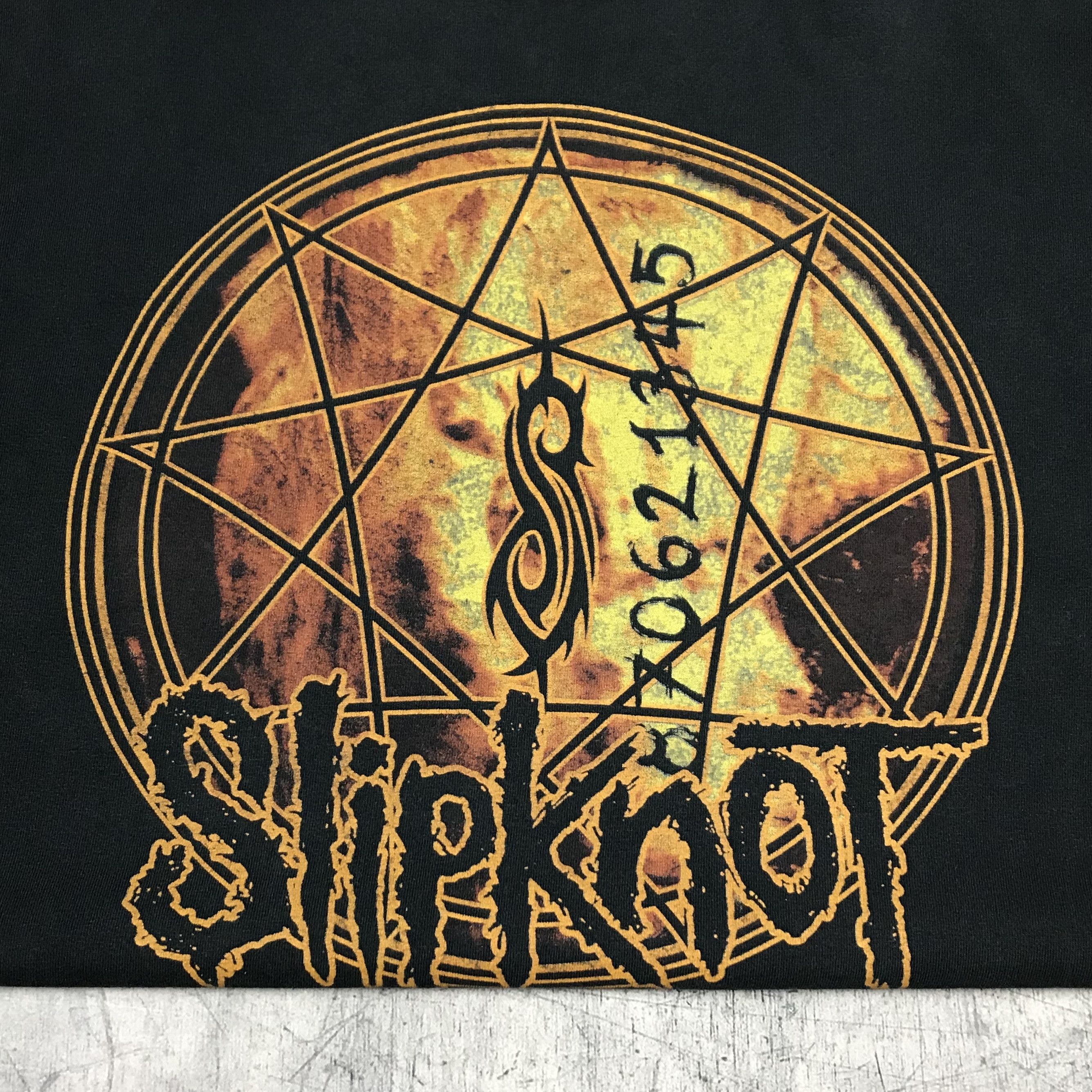 Band Tees Vintage Slipknot Tee Size US XL / EU 56 / 4 - 4 Thumbnail