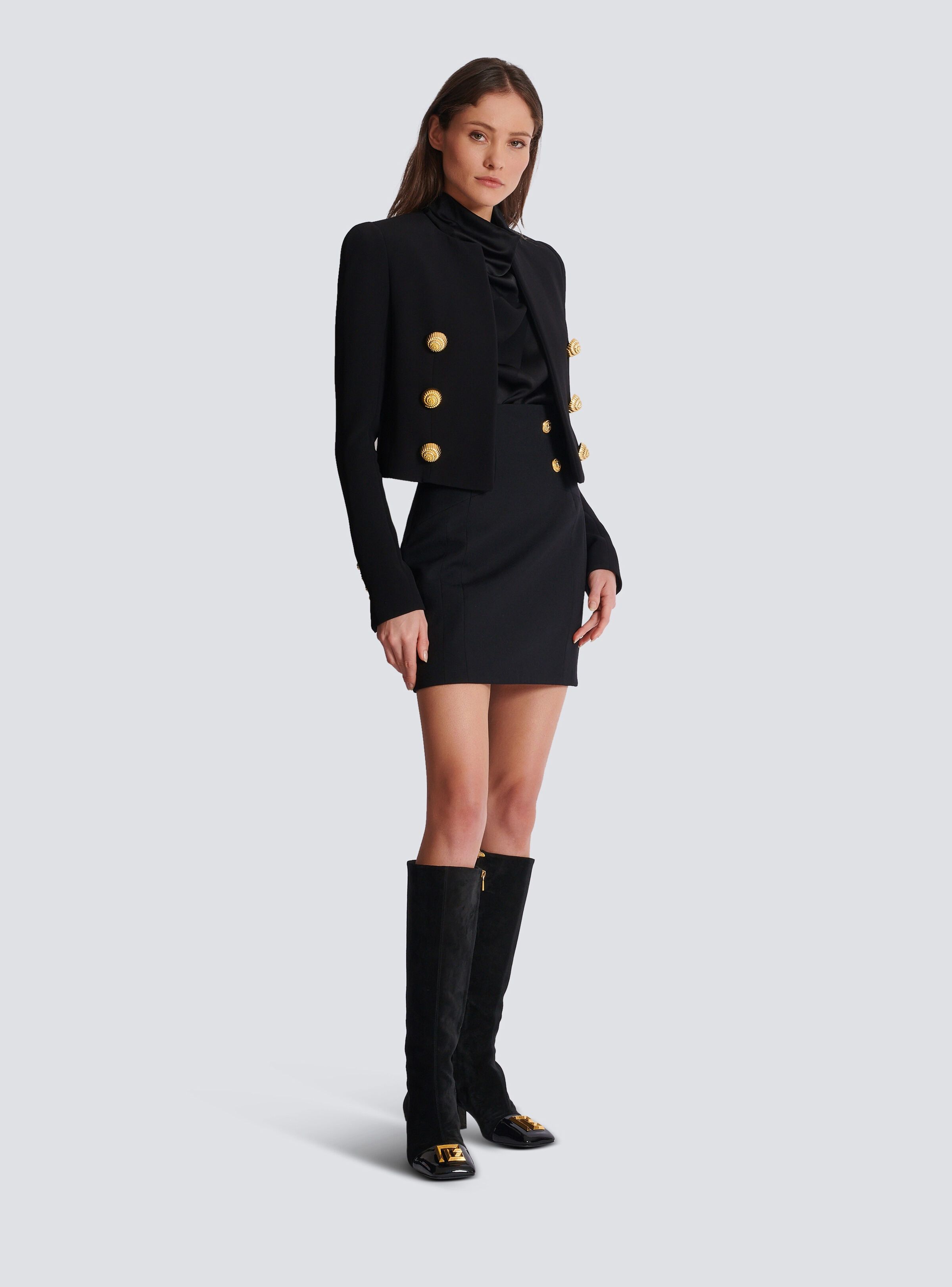 Balmain o1s1wg111025 Buttoned Cropped Crepe Jacket in Black Size XS / US 0-2 / IT 36-38 - 2 Thumbnail