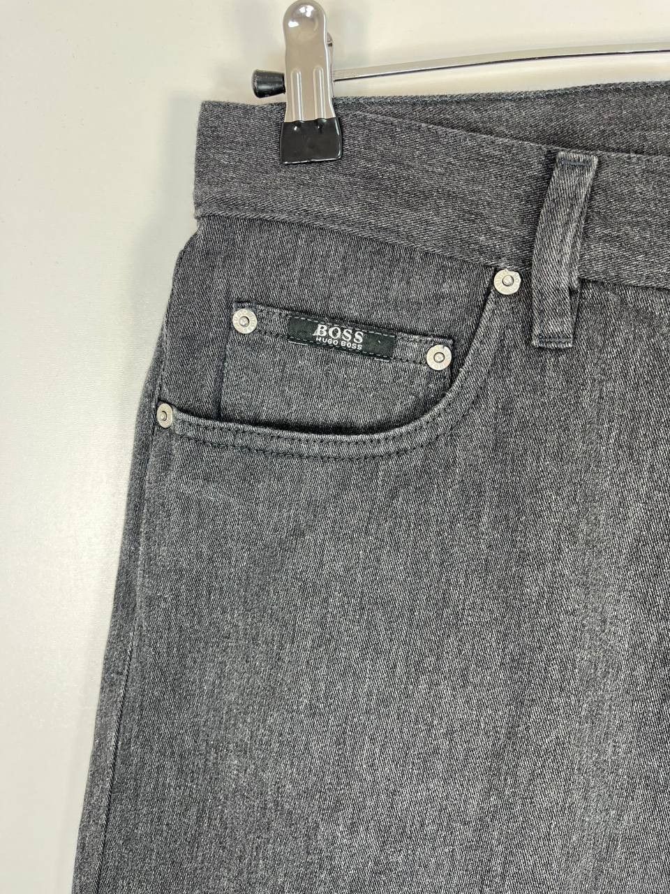 Hugo Boss HUGO BOSS MONTANA Jeans Dark Grey Size W33 L34 Size US 33 - 7 Thumbnail