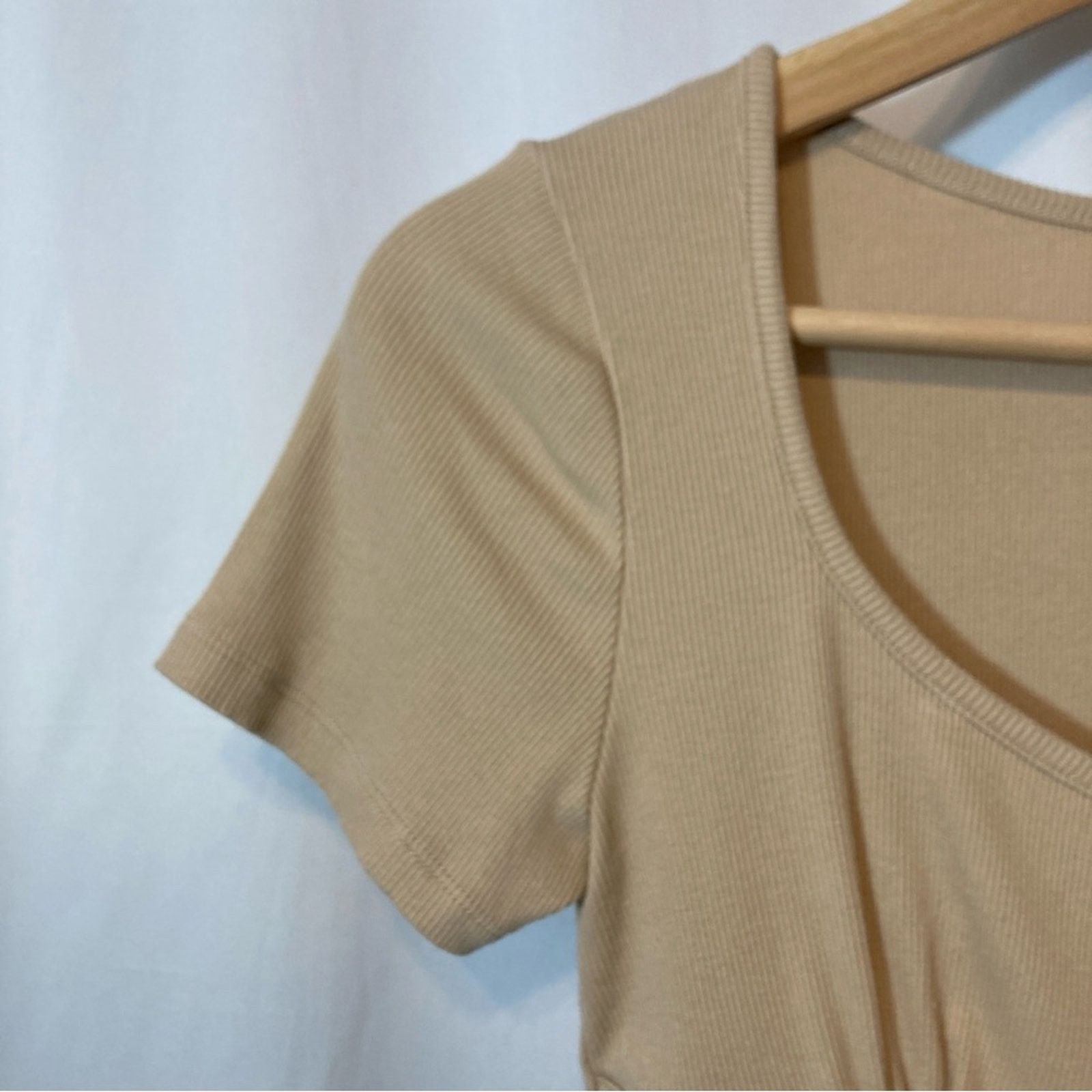 Other Ambiance Tan Light Brown Ribbed Scoop Neck Cropped Crop Top Size L / US 10 / IT 46 - 3 Thumbnail