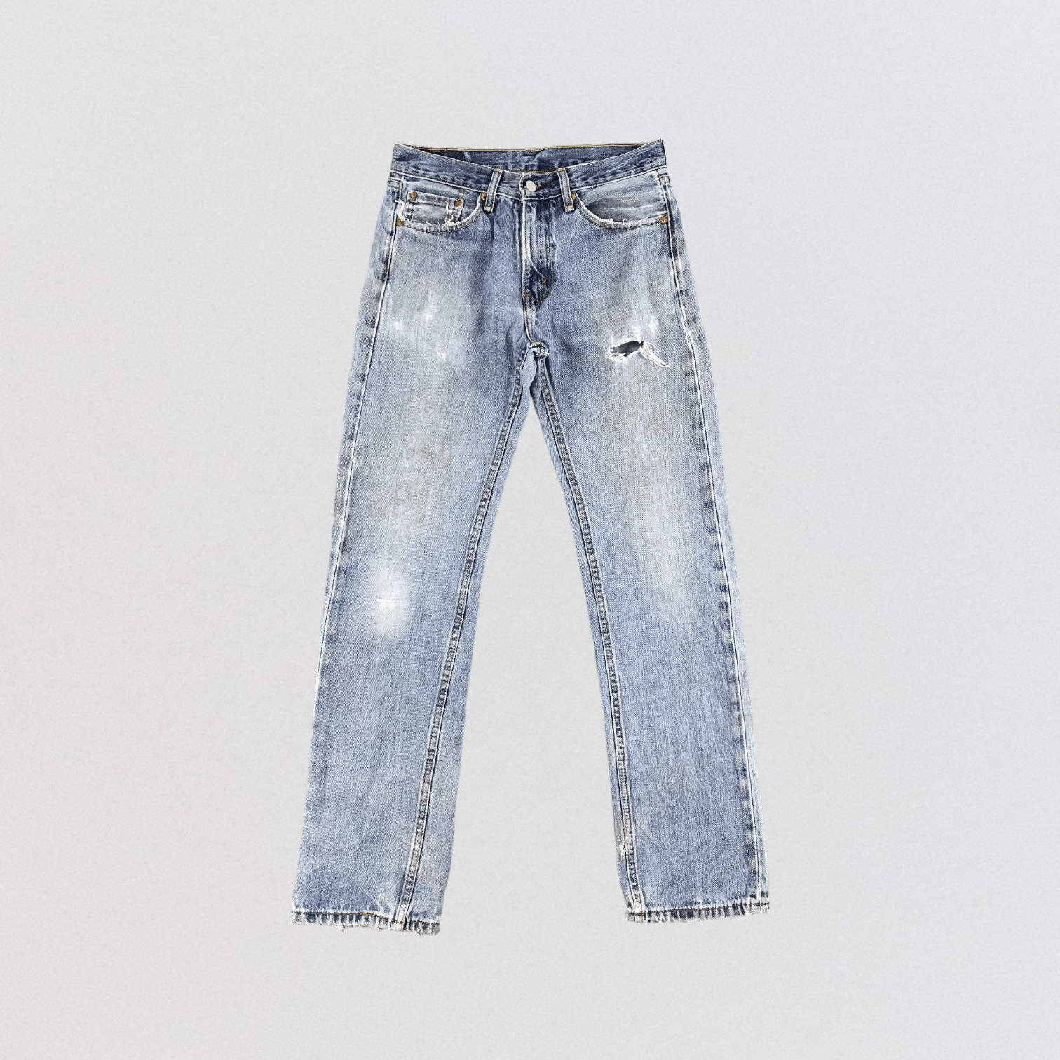 Levi's × Vintage Vintage Light Wash Levis 505 Jeans-JM1769 Size US 30 / EU 46 - 1 Thumbnail