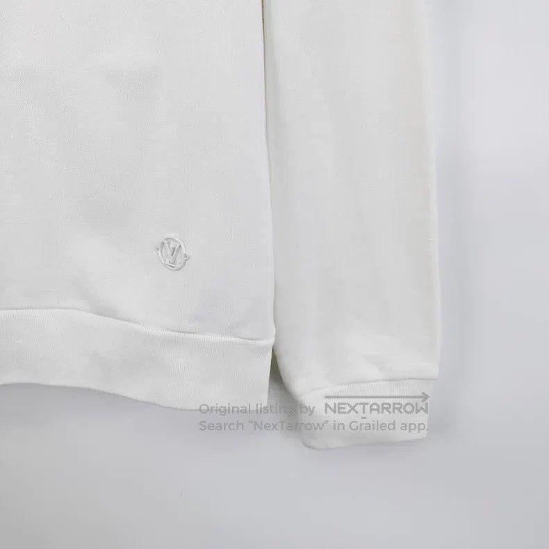 Louis Vuitton Louis Vuitton Chest Embroidered Letter logo Graffiti Ink P Size US M / EU 48-50 / 2 - 7 Thumbnail