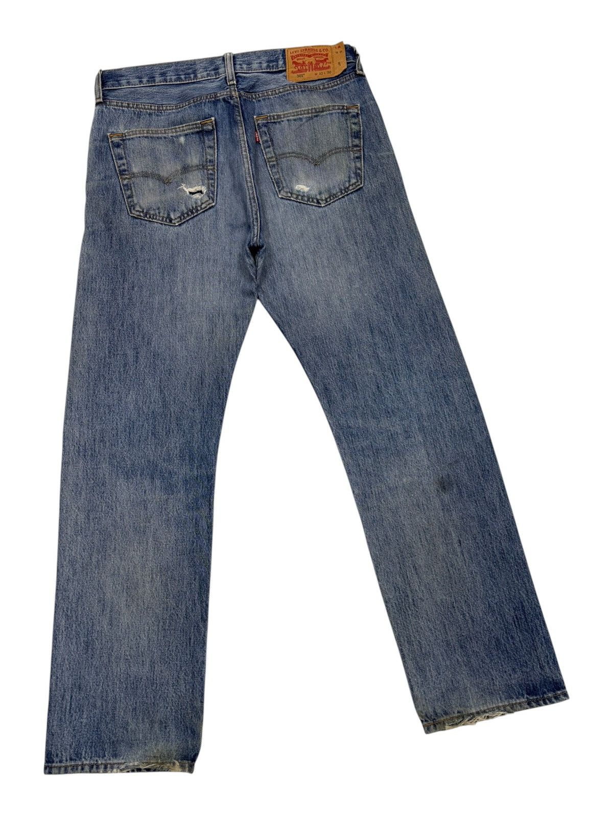 Levi's × Undercover Vintage Levis 501 Kurt Cobain Distressed Denim Jeans Size US 33 - 4 Thumbnail