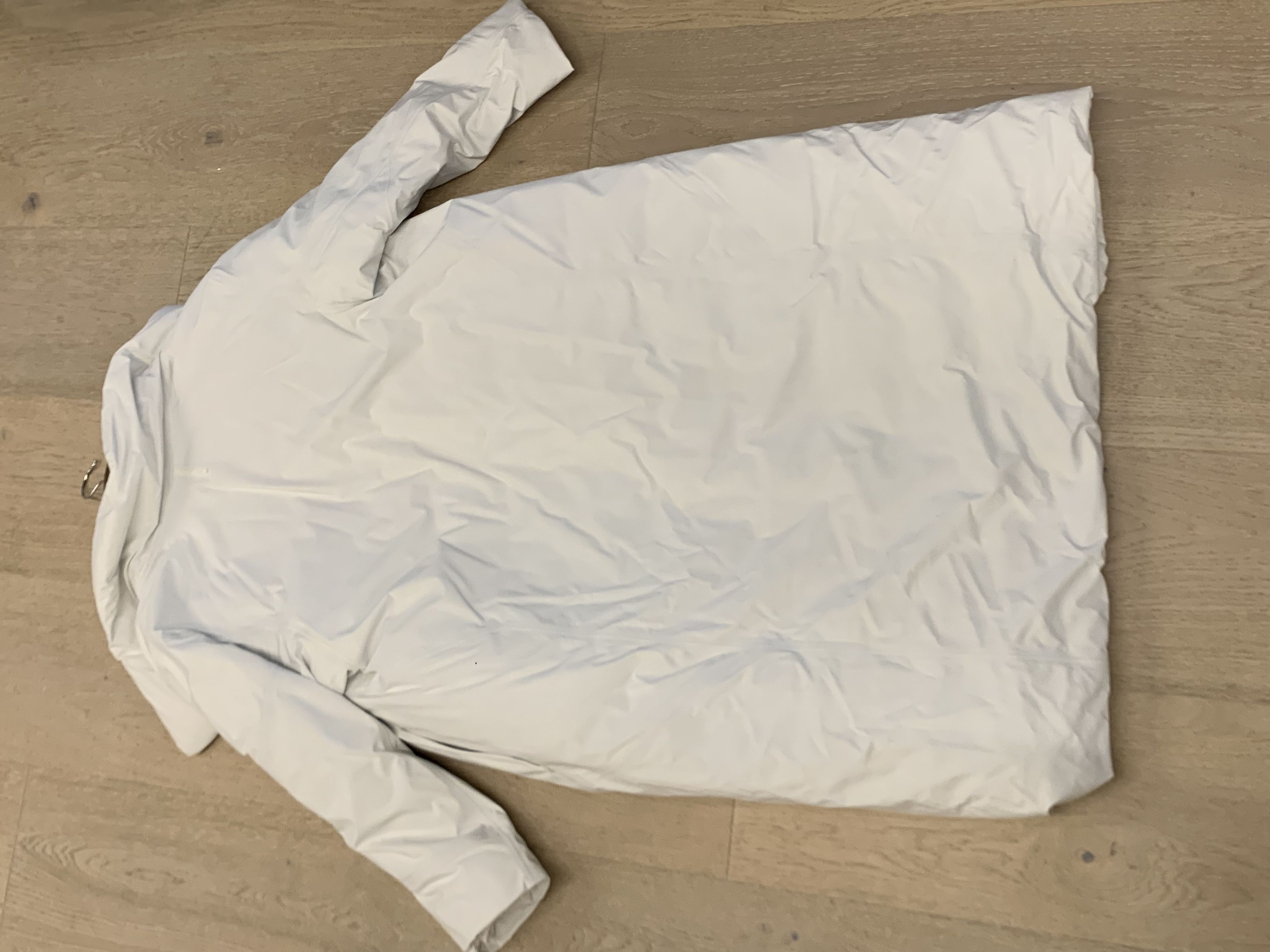 Veilance $1600 Arc'Teryx Veilance Cloud down Coat Moonbeam 2021 M Size M / US 6-8 / IT 42-44 - 9 Thumbnail
