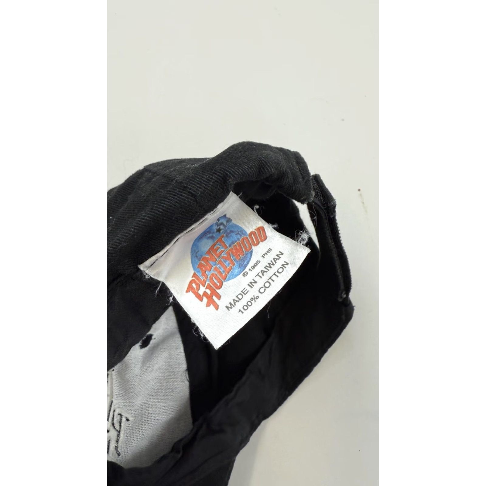 Planet Hollywood VINTAGE Planet Hollywood Hat Cap Strap Back Black Seattle Embroidered Mens 90s Size ONE SIZE - 5 Thumbnail